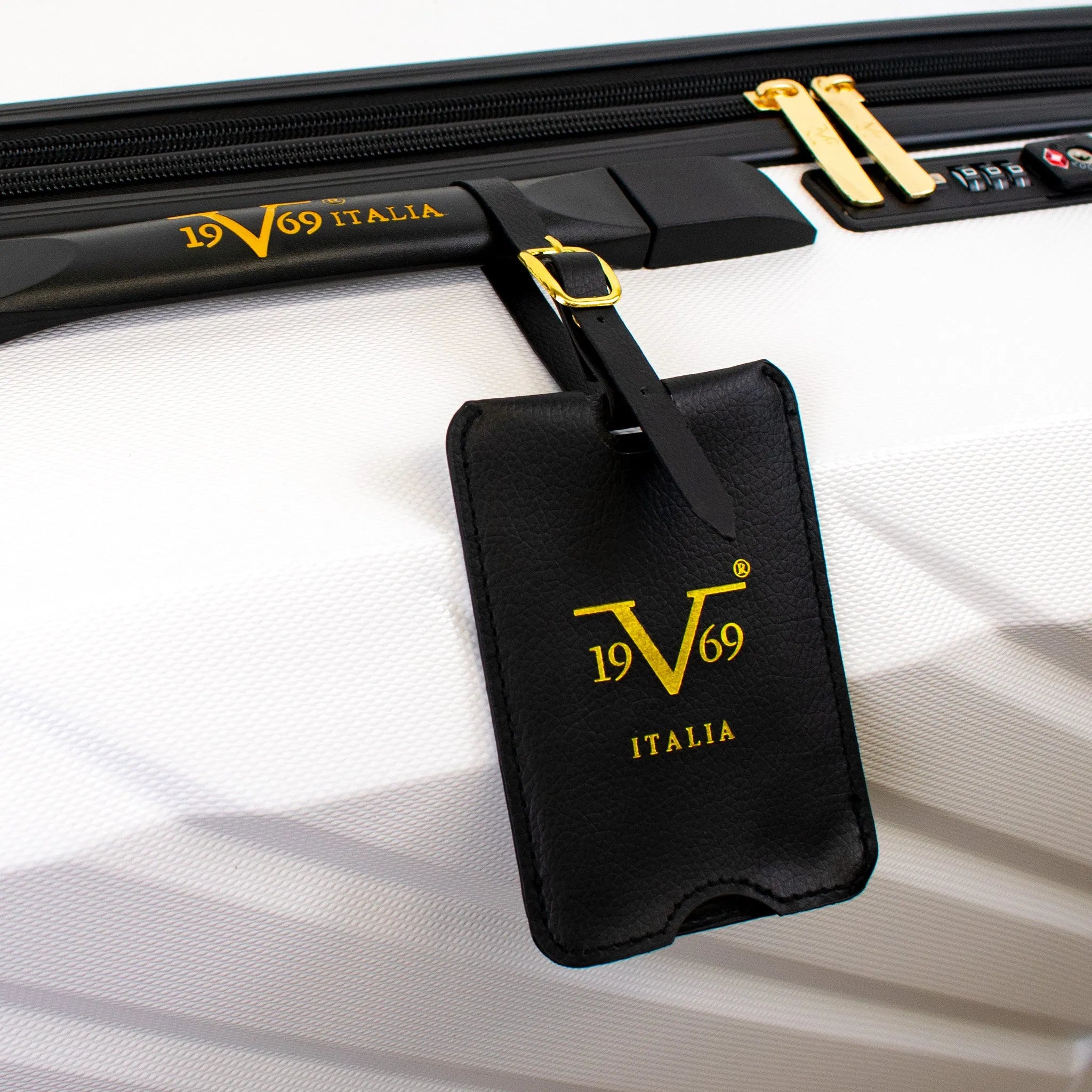 luggage with luggage tags