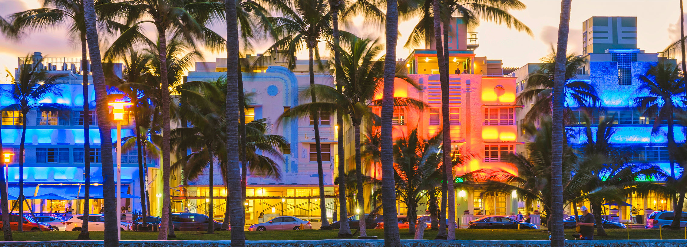 Miami beach ocean drive at sunset