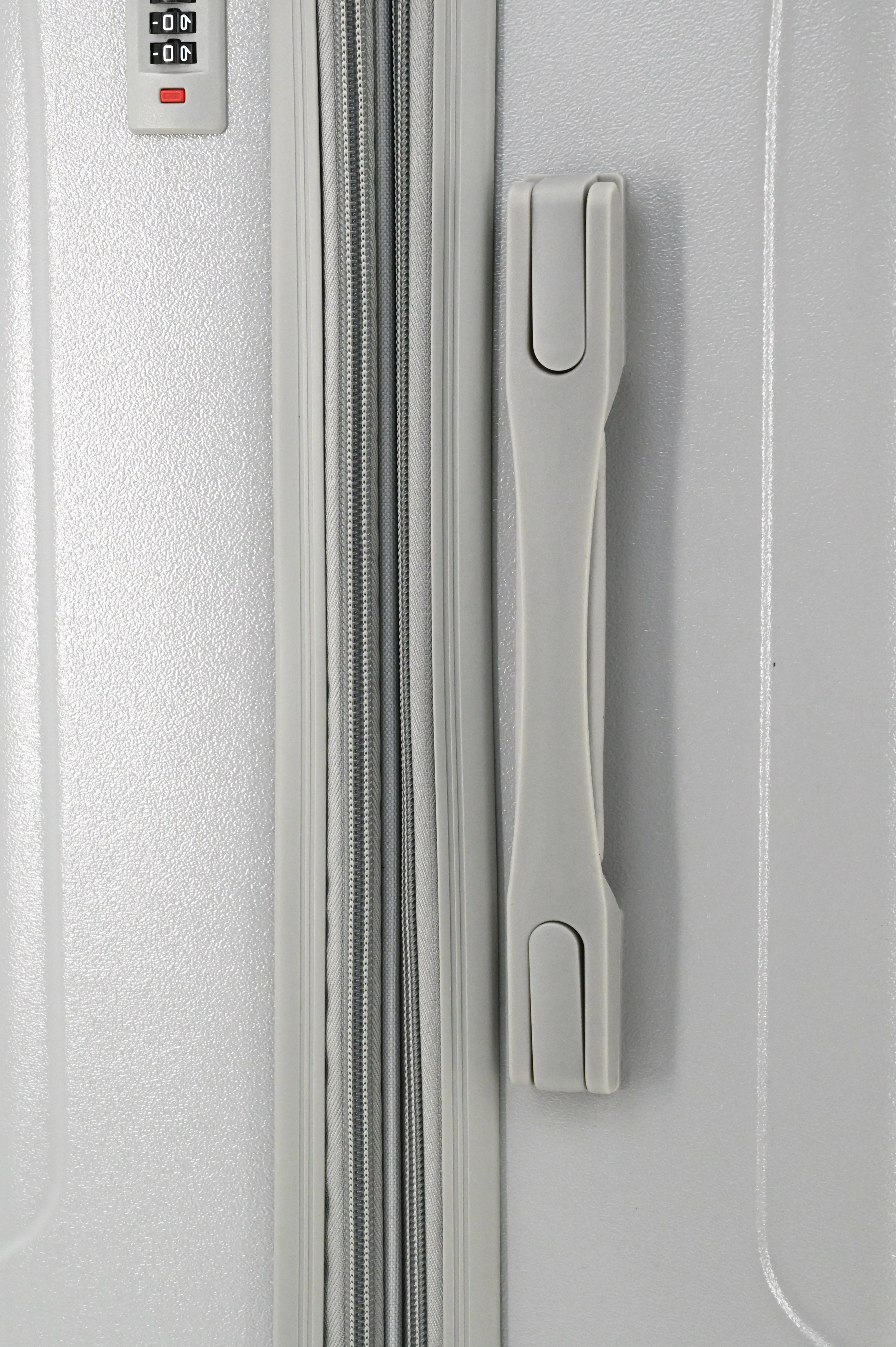 LUNA Expandable 3-Piece Spinner Luggage Set with Lock