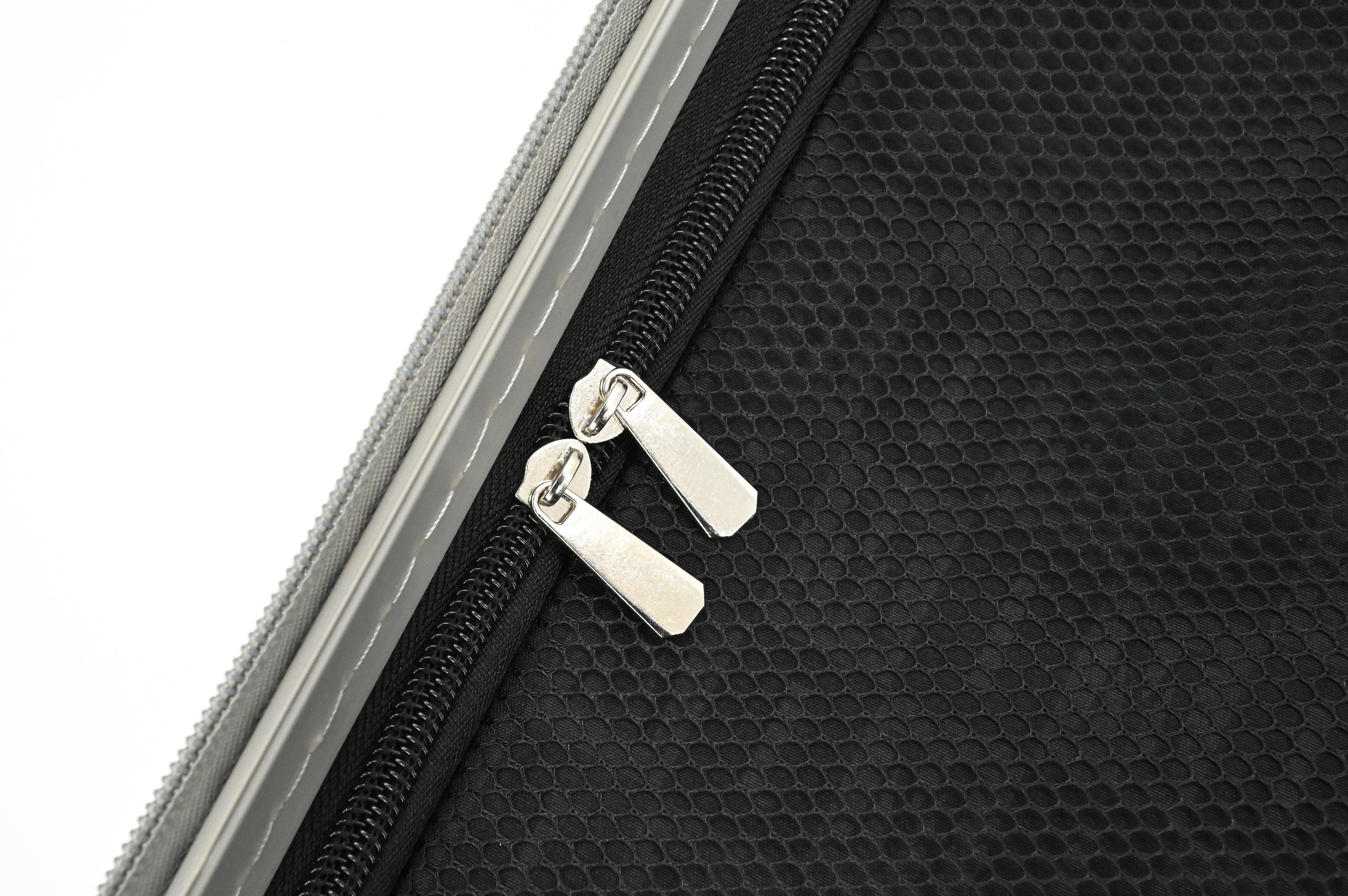 LUNA Expandable 3-Piece Spinner Luggage Set with Lock