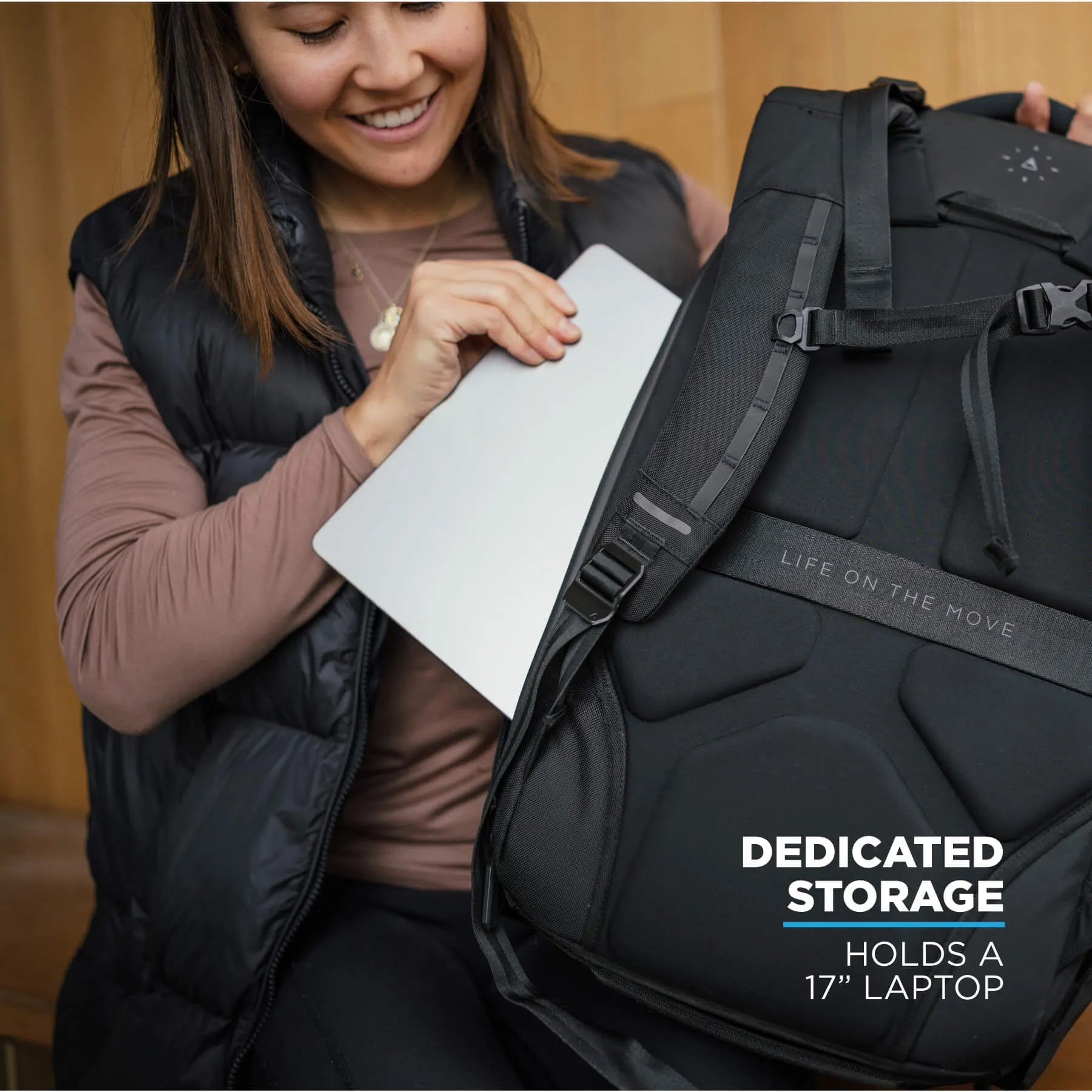 Navigator Travel 32L Backpack (Expands to 41L)