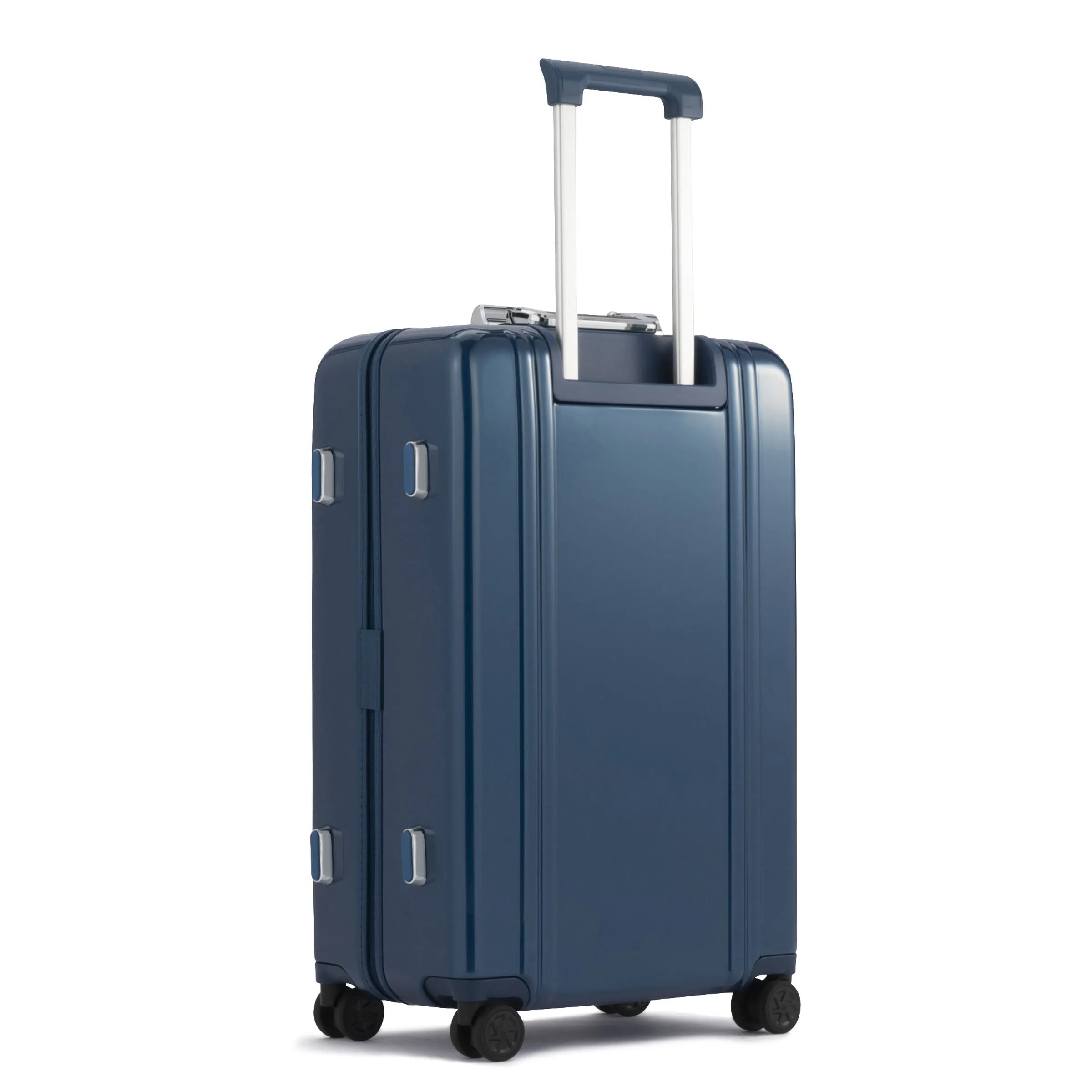 Classic Lightweight 3.0 Suitcase | 24" Spinner Travel Case