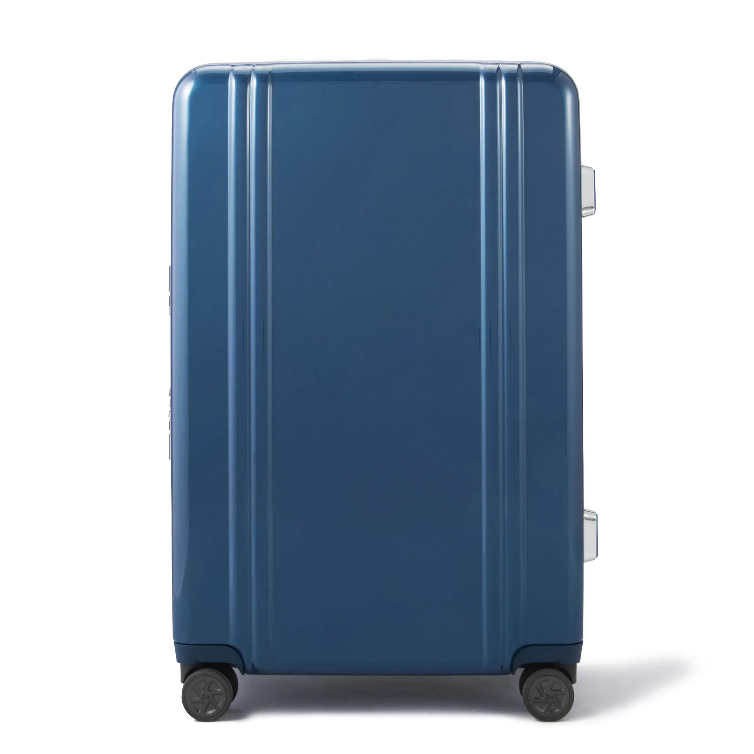 Classic Lightweight 3.0 Suitcase | 24" Spinner Travel Case