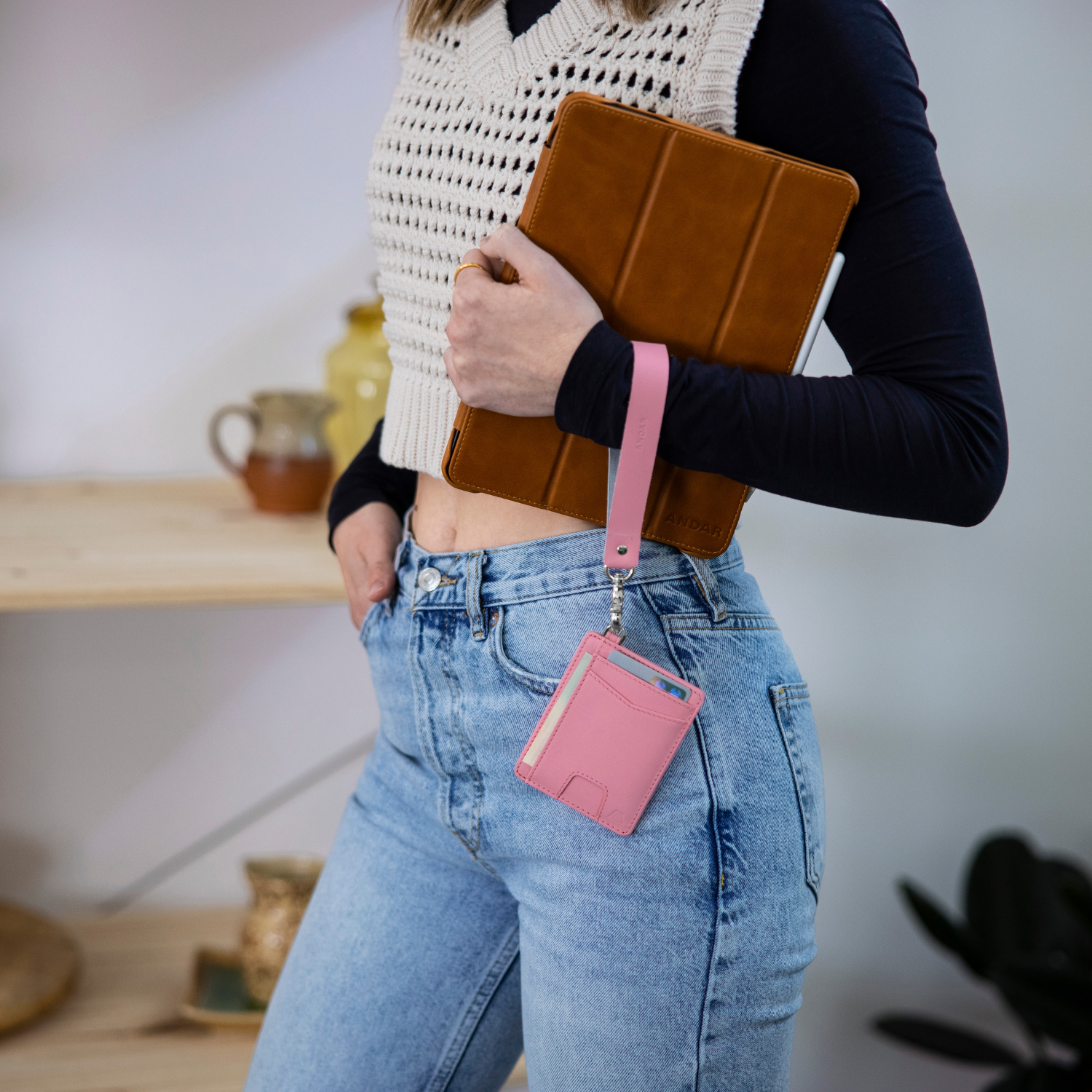 The Denner Slim RFID Leather Wallet