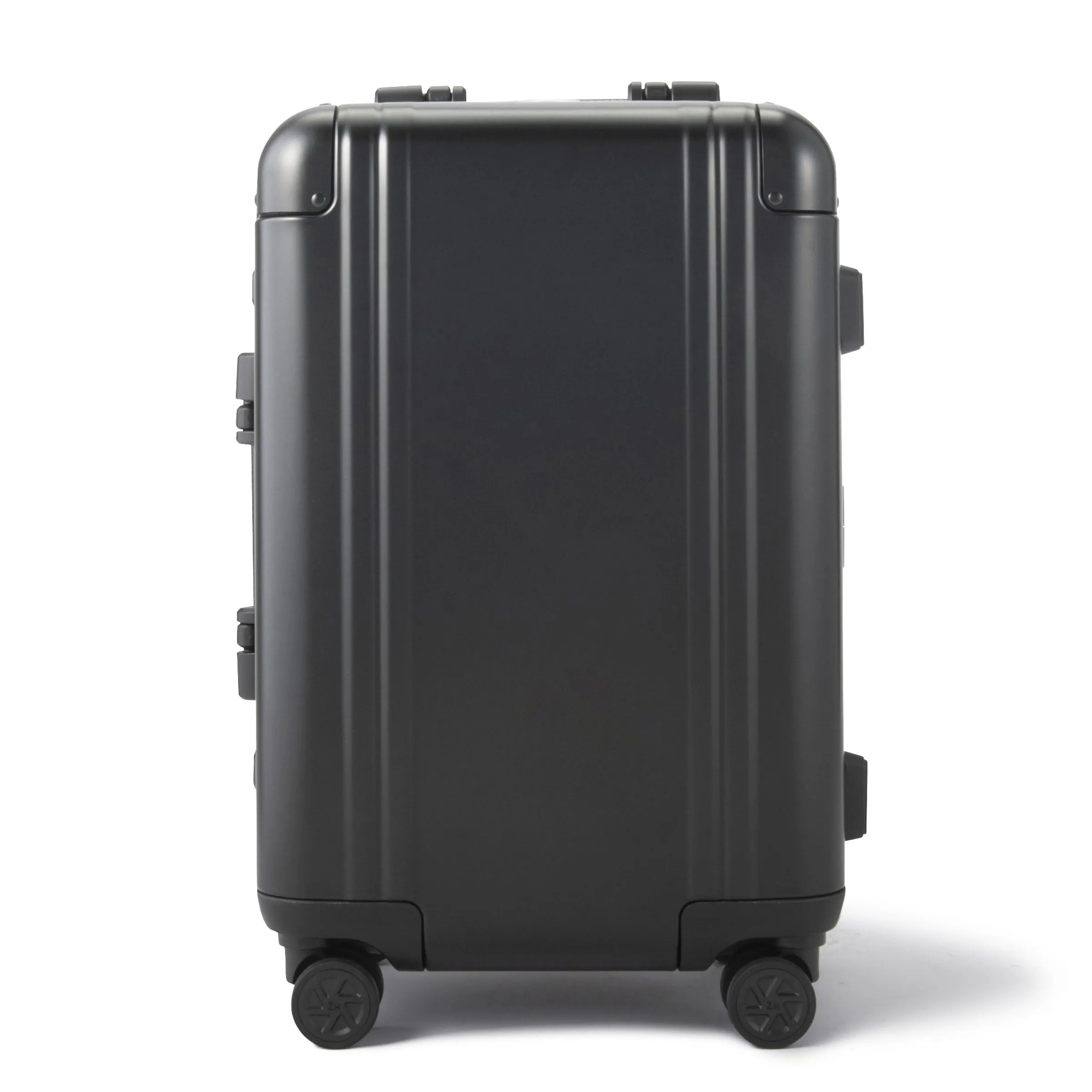 Classic Aluminum 3.0 International Carry-on 33L
