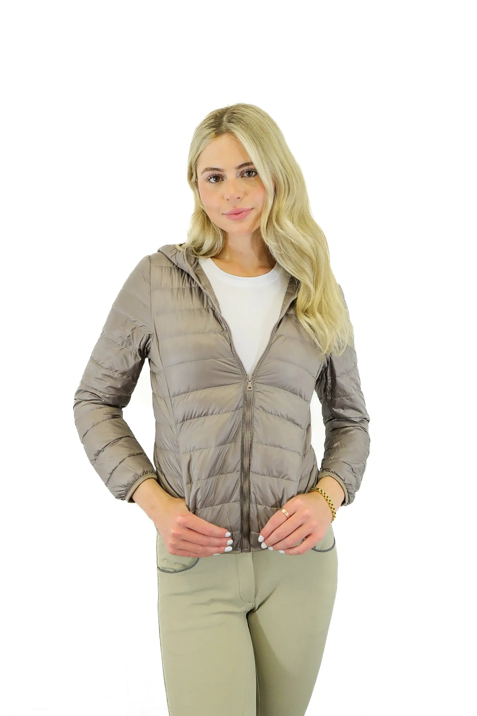 Noelle Puffer – Slim, Ultralight Down Jacket