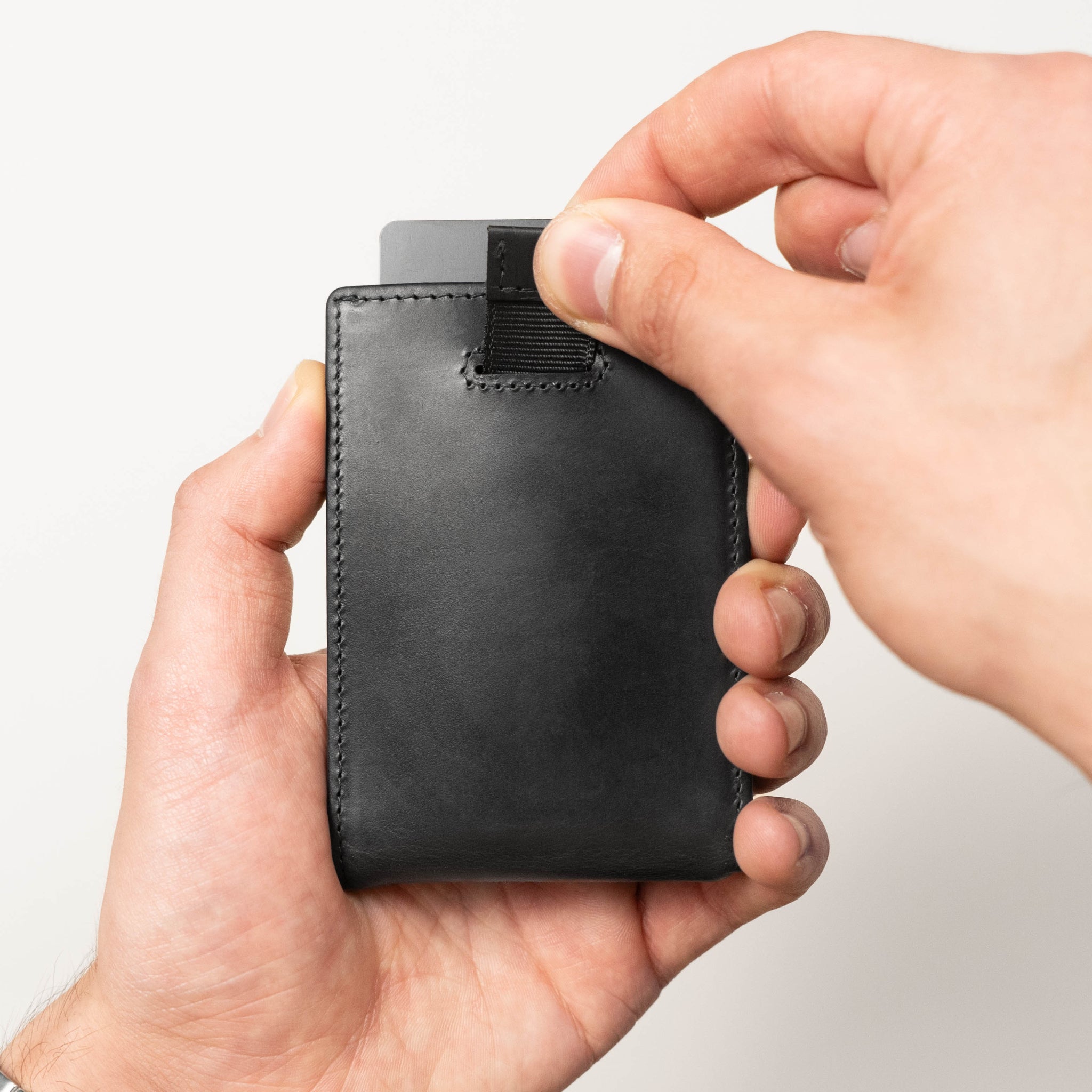The Apollo – Men's Slim RFID Bifold Wallet