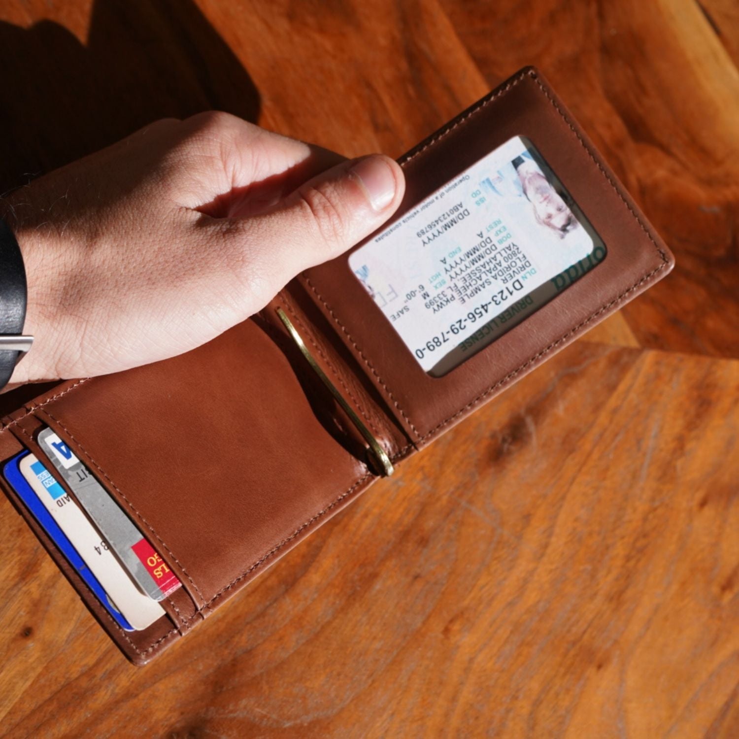 The Apollo – Men's Slim RFID Bifold Wallet