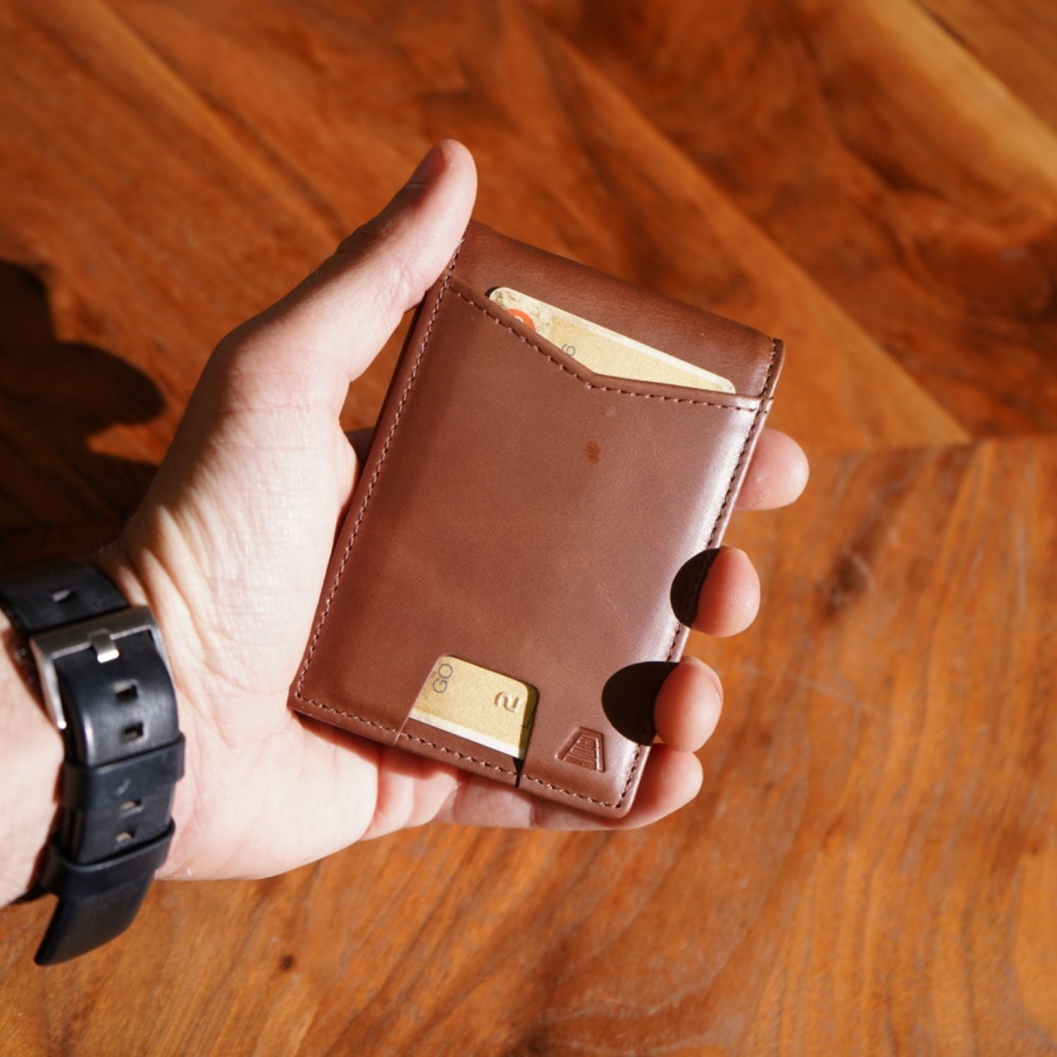 The Apollo – Men's Slim RFID Bifold Wallet