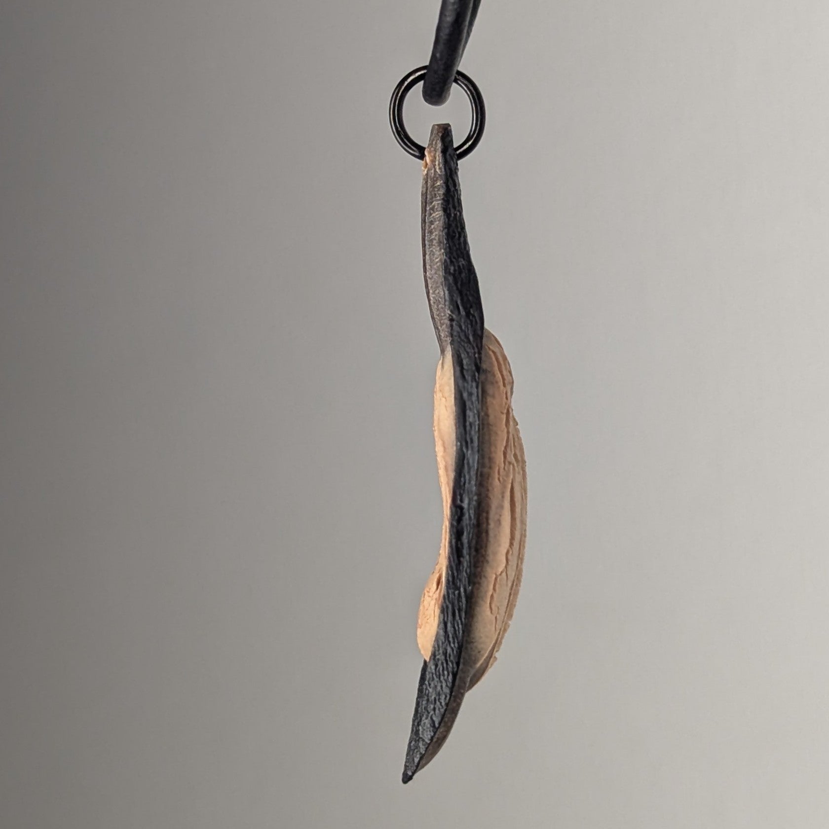 Caulerionyx Pendant Necklace