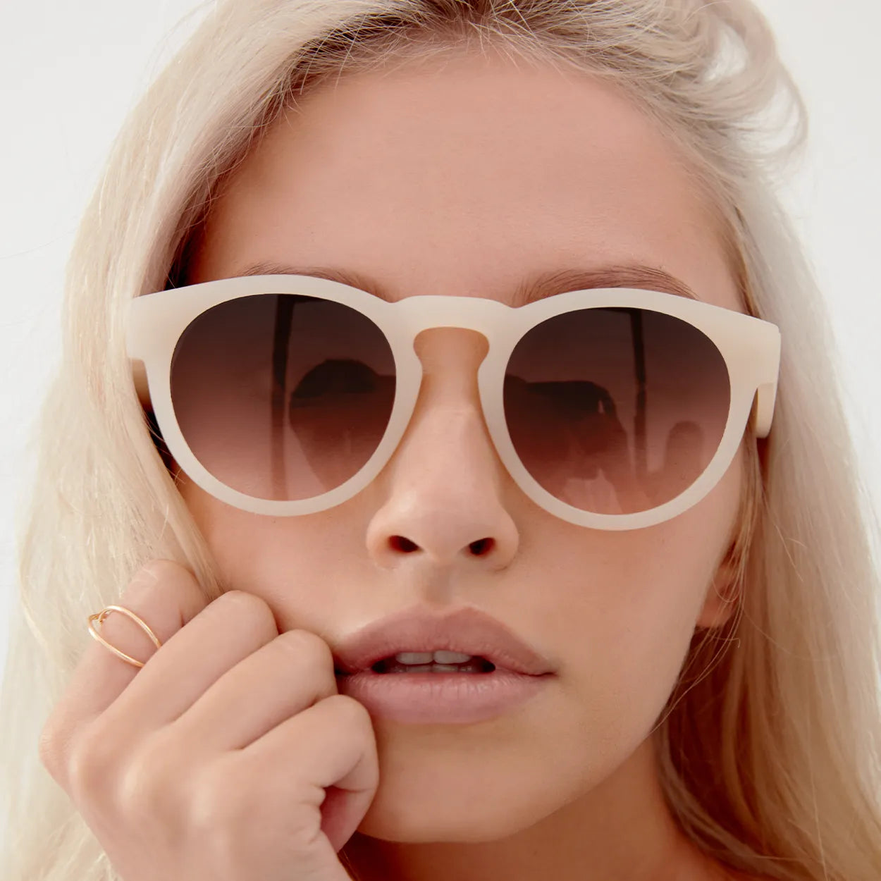 Chelsea Sunglasses - Nude