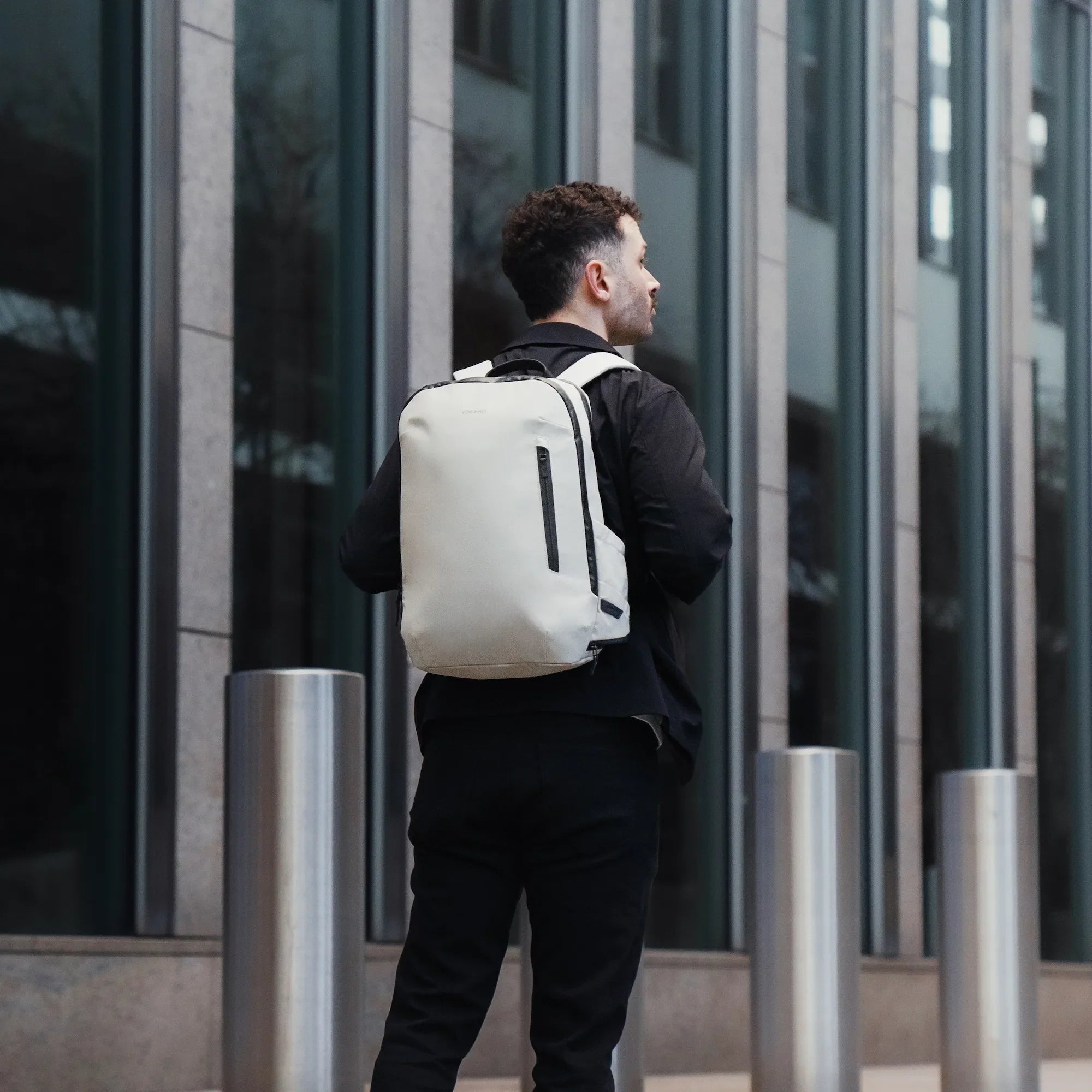 The Commuter Backpack - Desert Sand