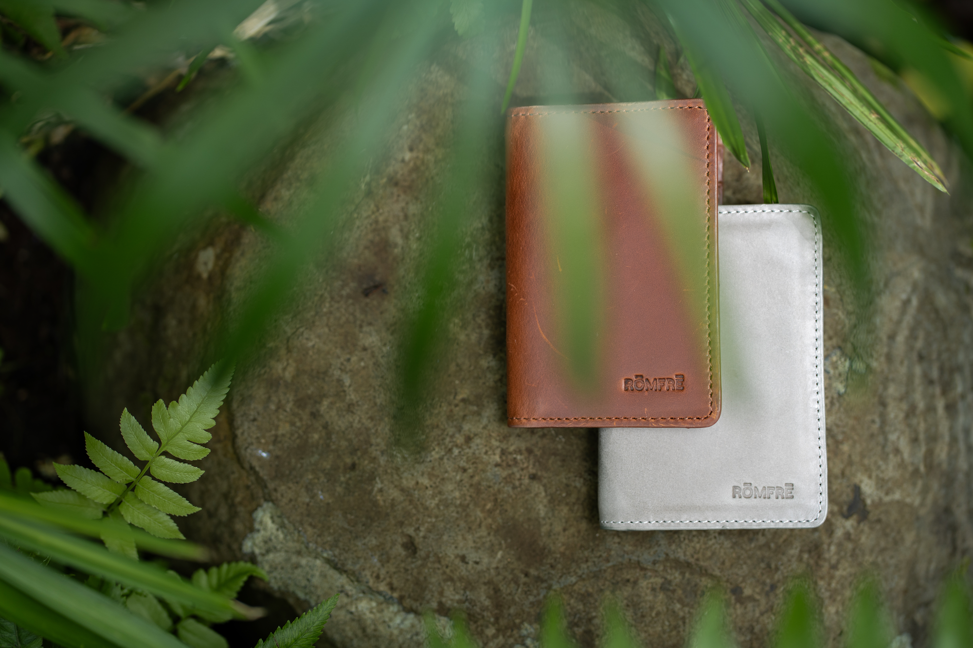 Kona Minimalist Bifold Wallet