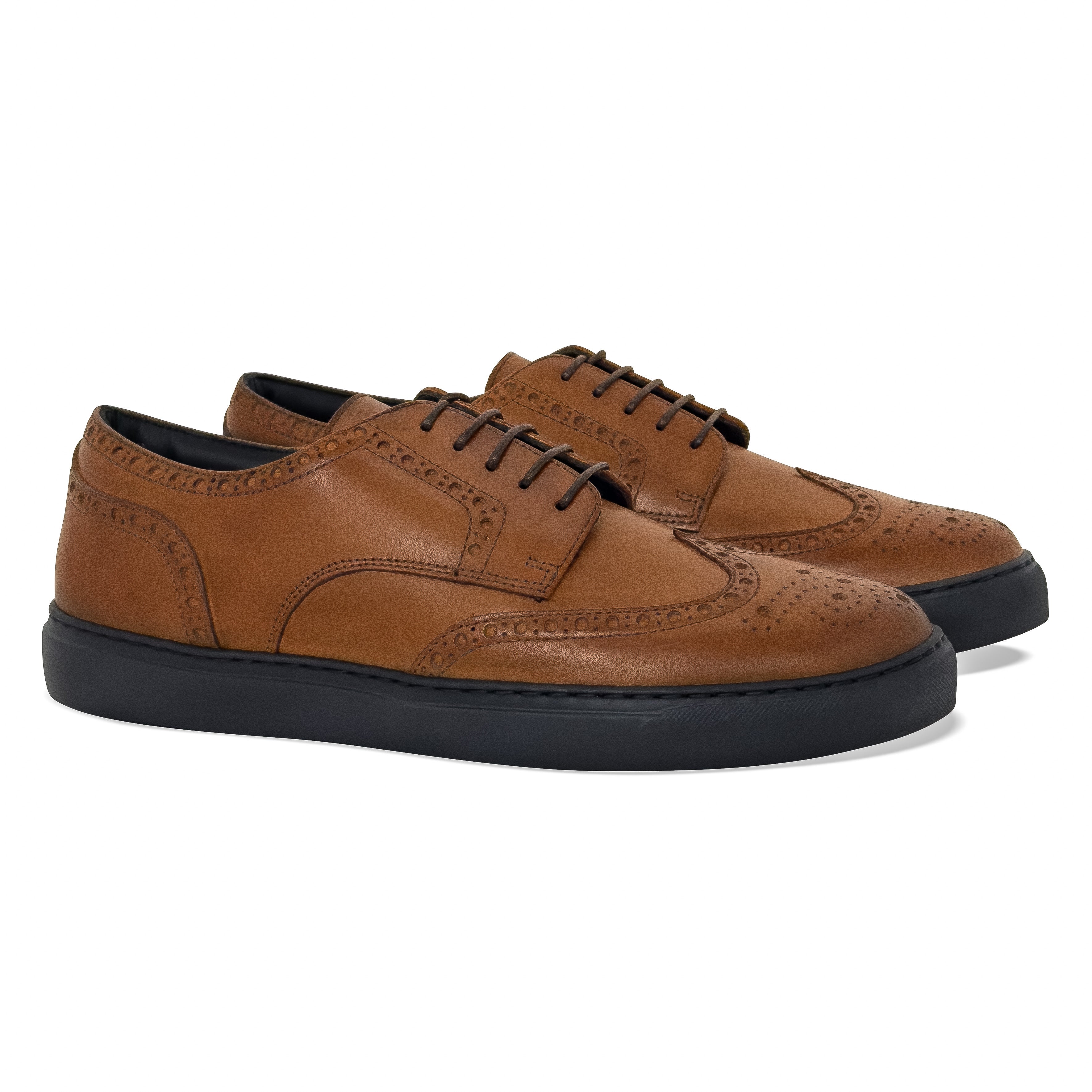 Men's Don Giovanni Wingtips - Cognac Sneakers