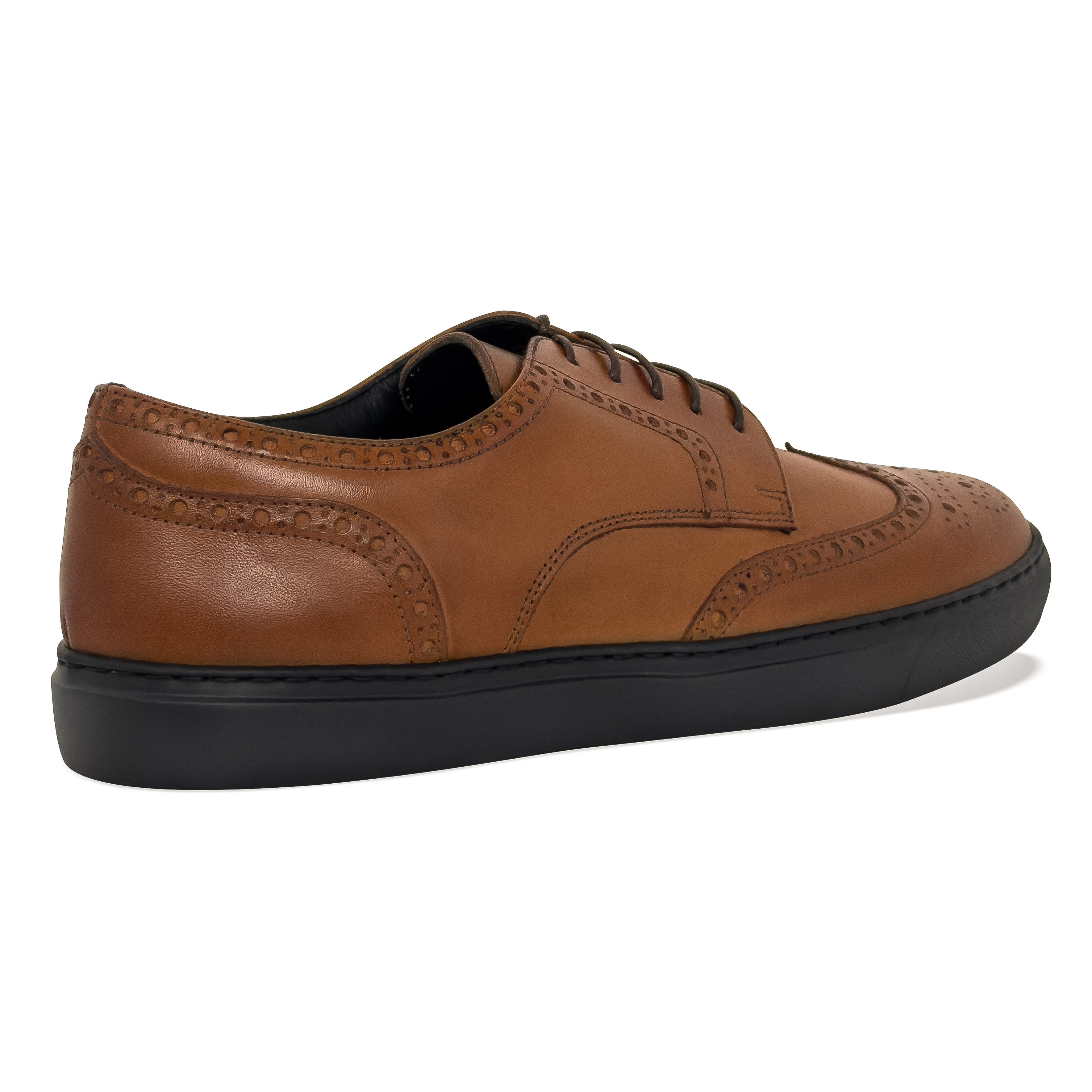 Men's Don Giovanni Wingtips - Cognac Sneakers