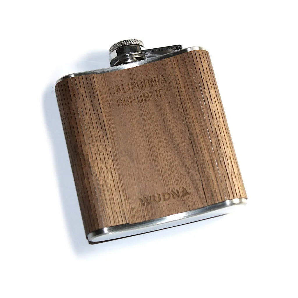 6 oz Wooden Hip Flask (California Republic in Black Walnut & Carmalized Bamboo)