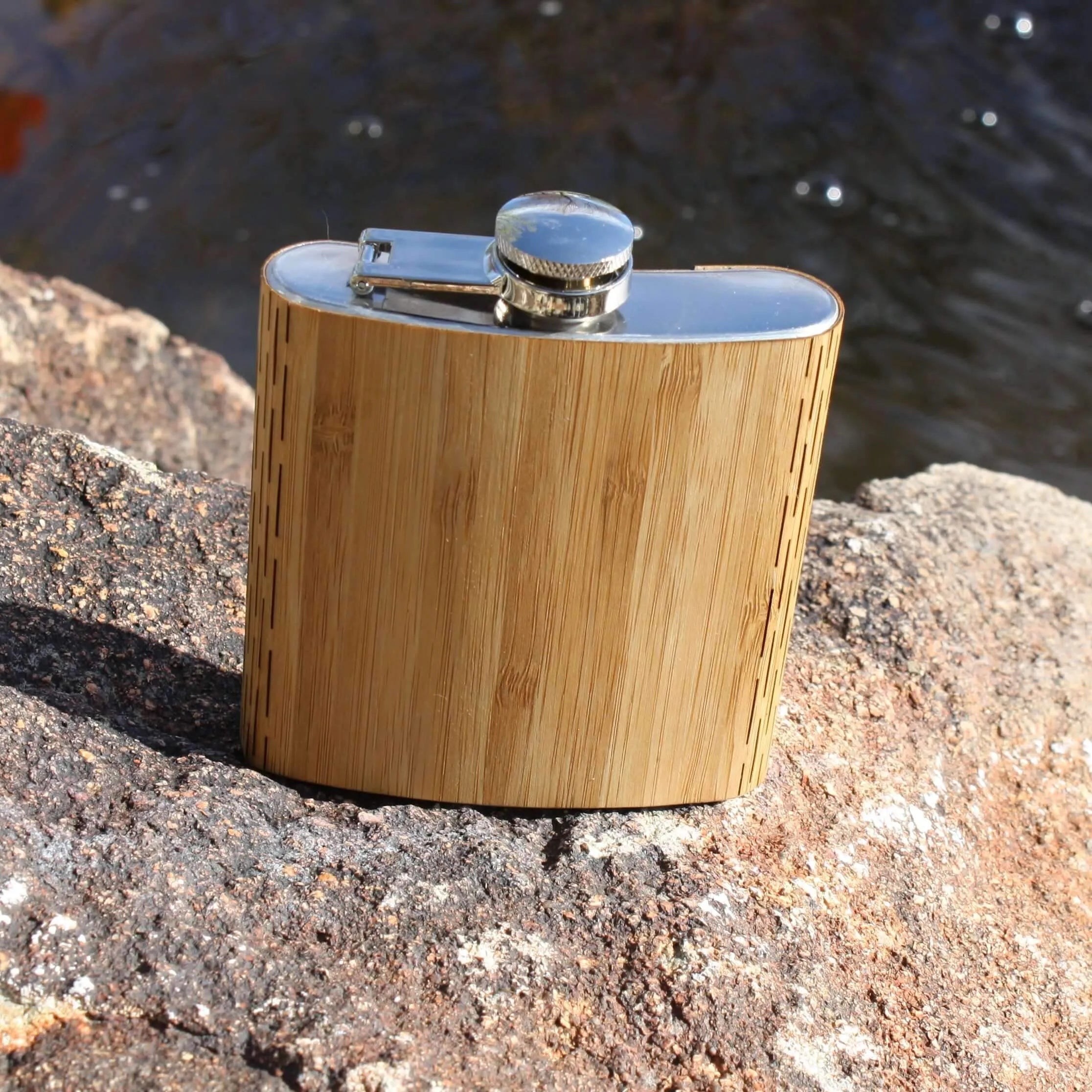 6 oz. Wooden Hip Flask (California Republic Flag in Mahogany)