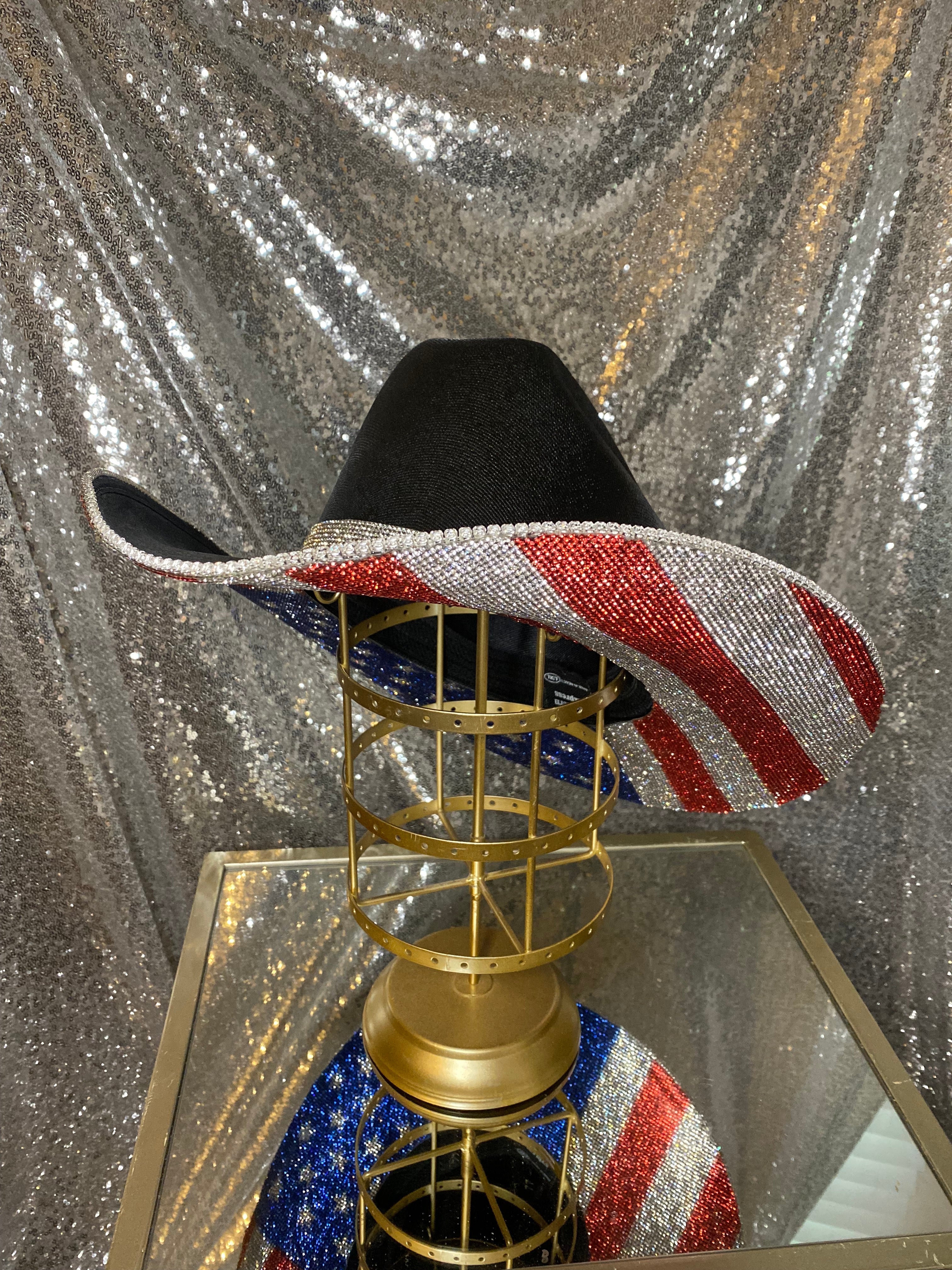 The "America" Hat in Black