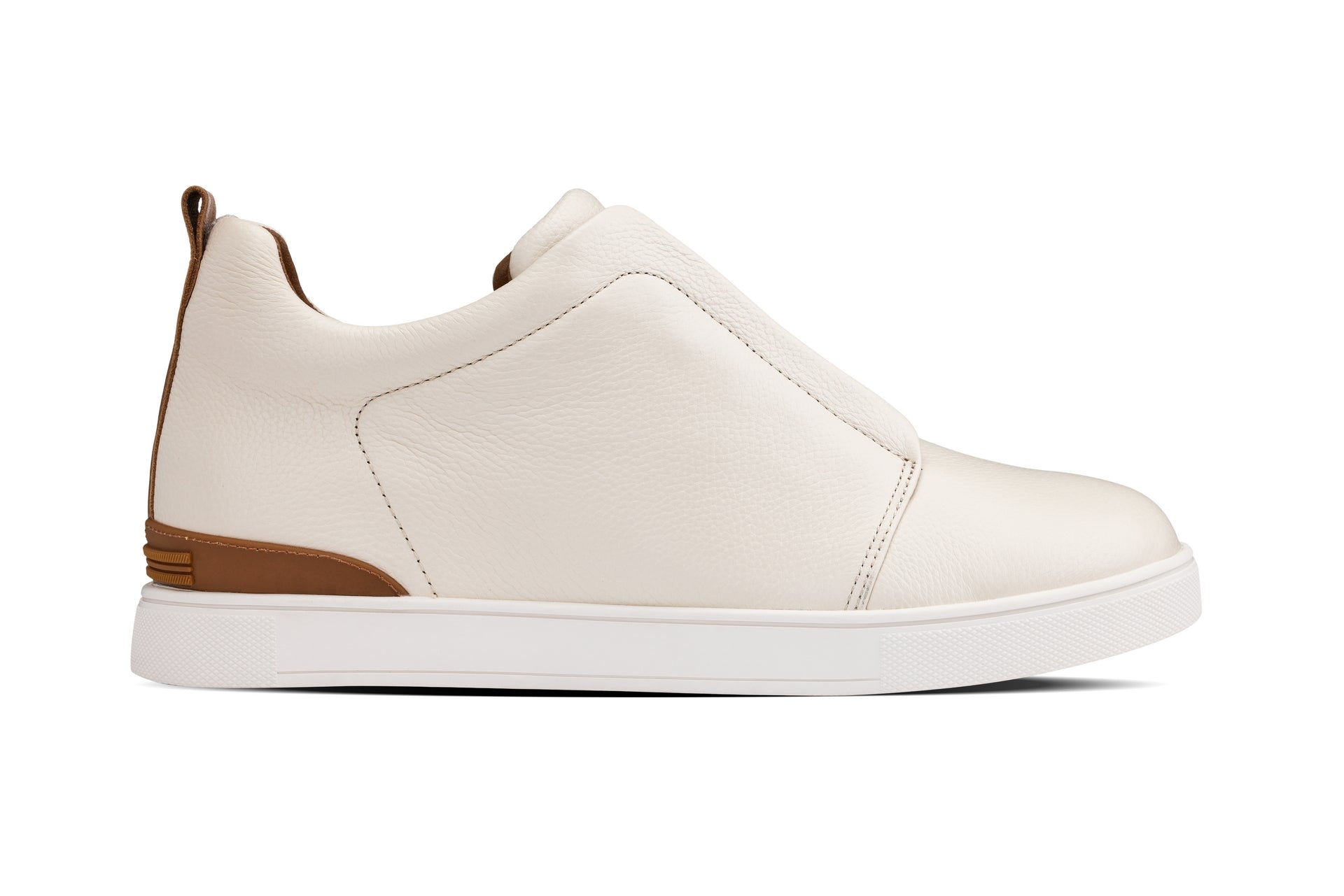 J1933 - 2.6 Inches Taller (Off-White) - Slip-On Men's Snoafers