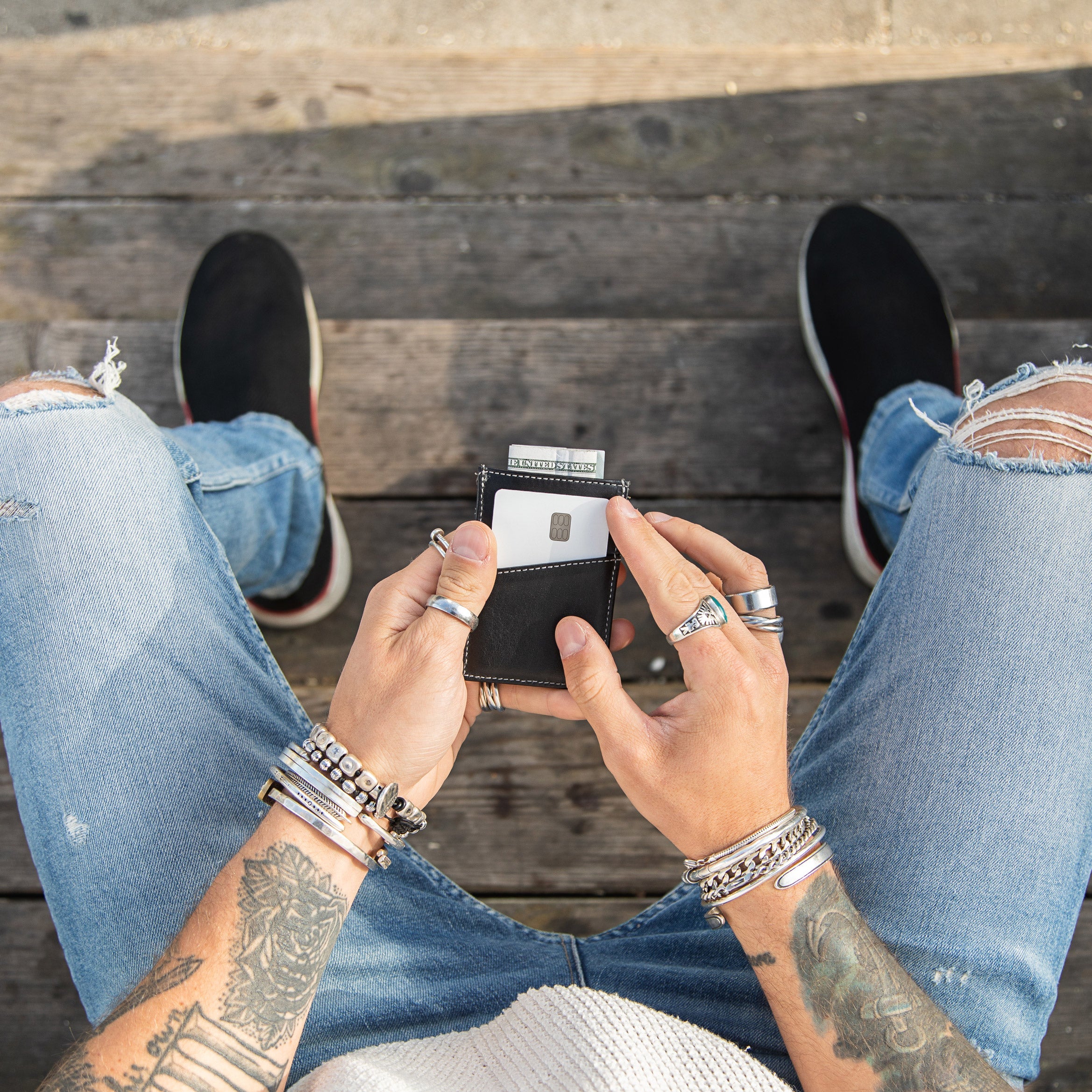 Minimalist Card Holder Wallet - Black