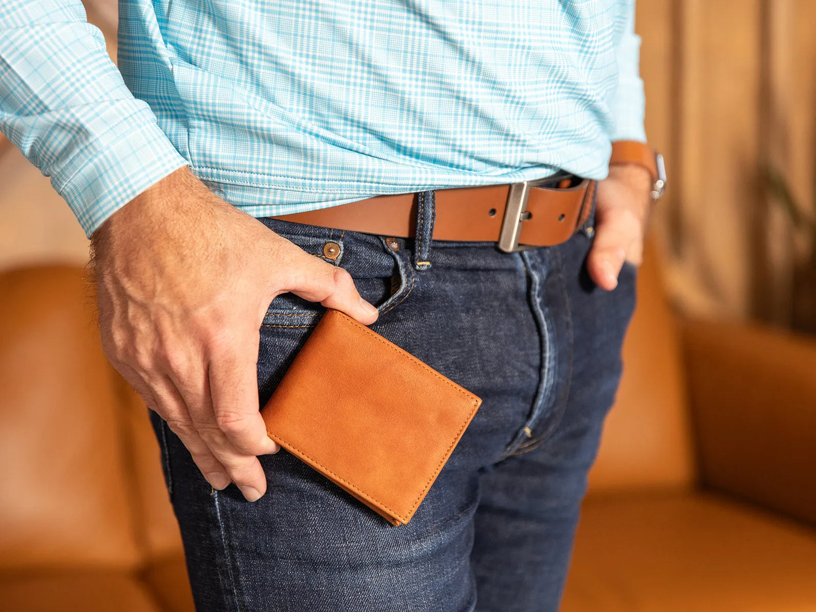 Carry-It-All Bifold Men's Leather Wallet (American Flag optional)