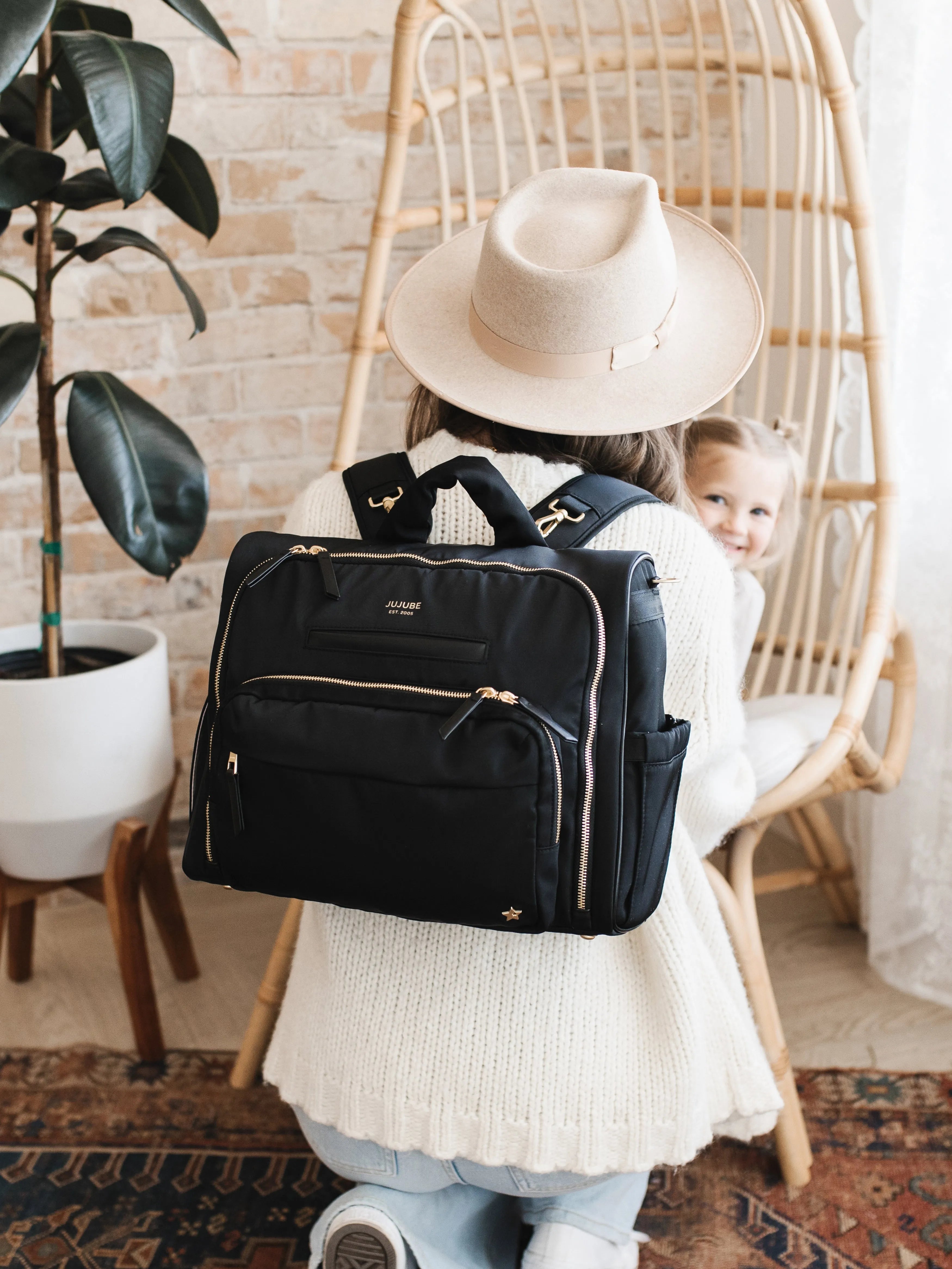 Satchel Black – 3-in-1 Stylish & Versatile Diaper Bag