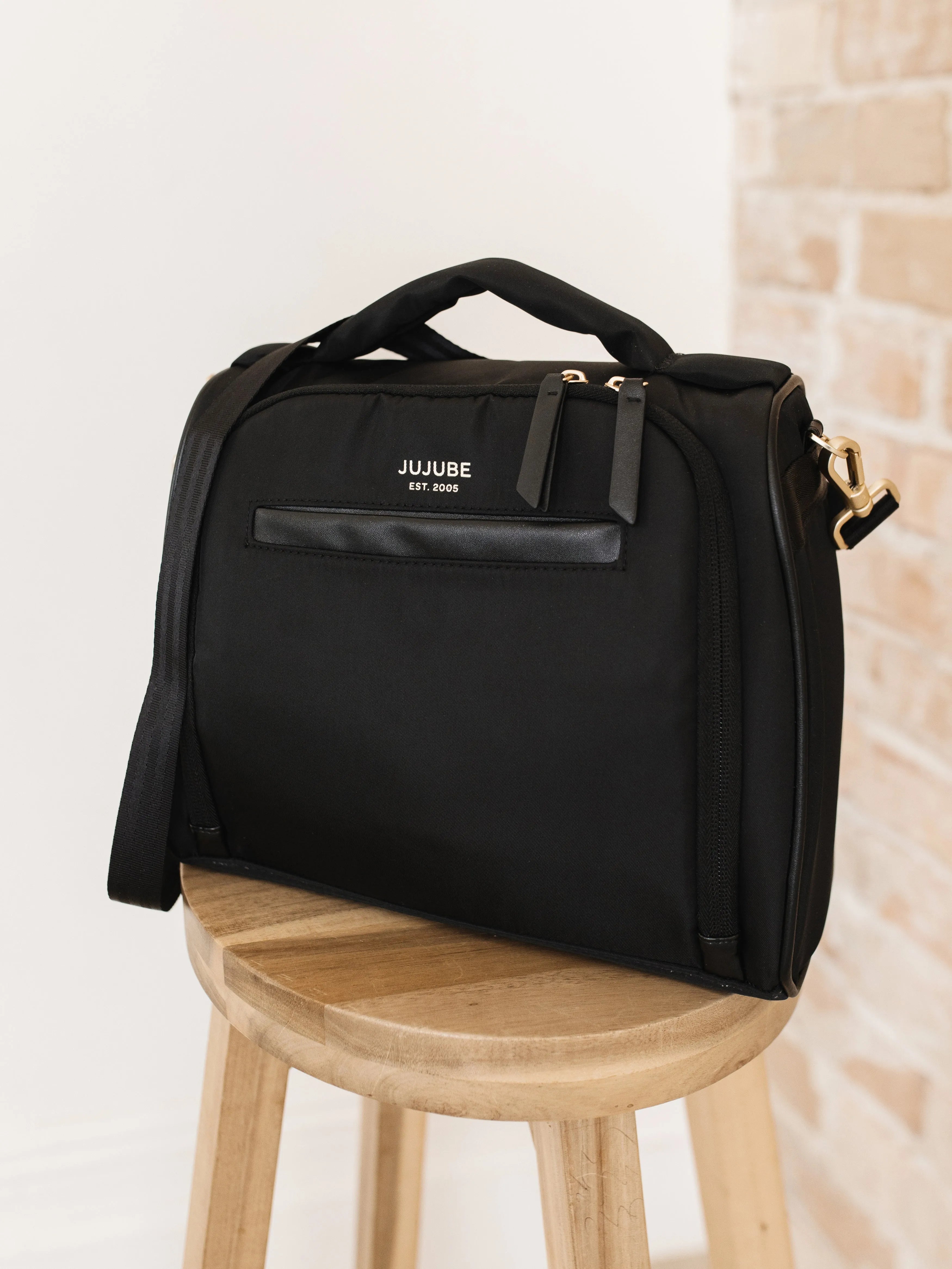 Satchel Black – 3-in-1 Stylish & Versatile Diaper Bag