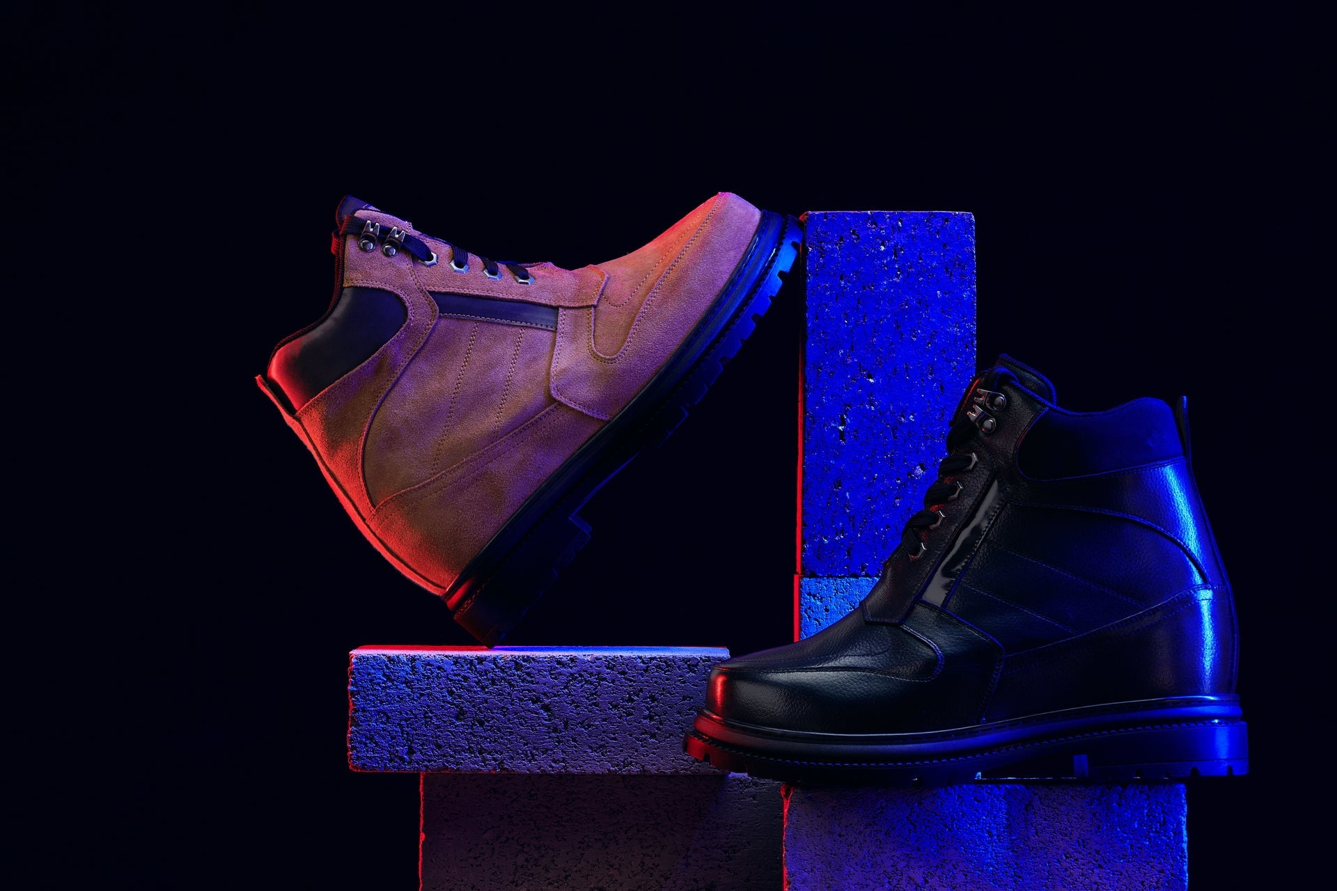 K881803 - 5.2-Inch Taller Brown Nubuck Elevator Men's Boots