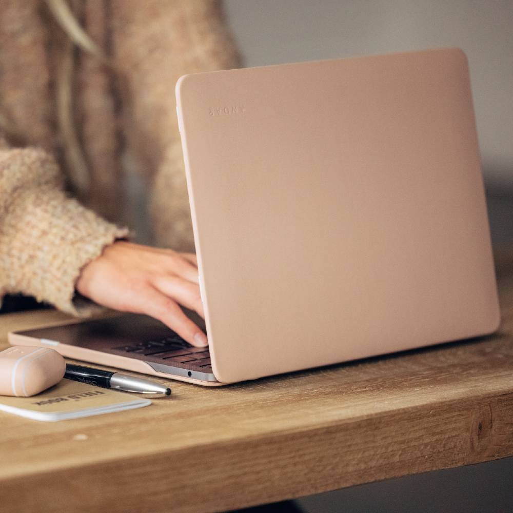 The Helm | Adventure Guide Macbook Air/Pro Cover