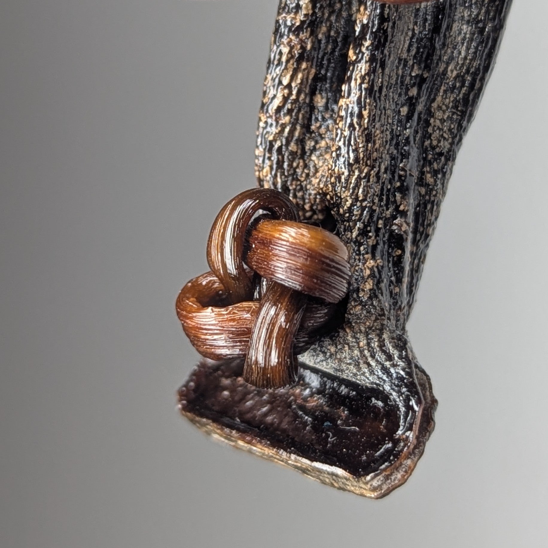 Laminida Pendant Necklace