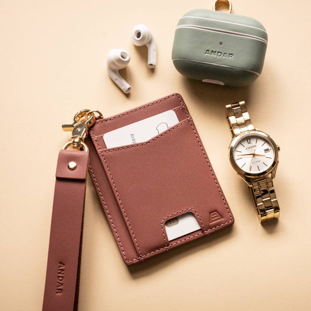 The Denner Slim RFID Leather Wallet