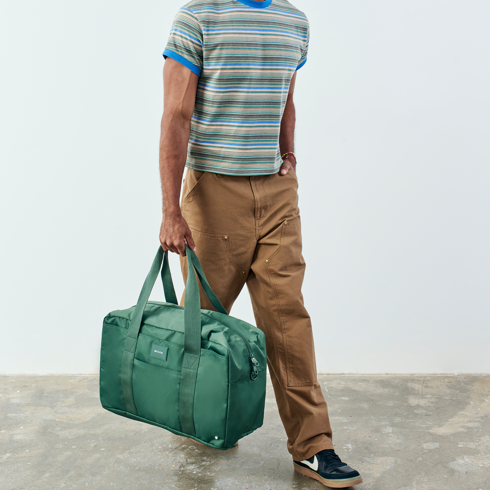 Wellington Weekender Medium Classic Travel Bag