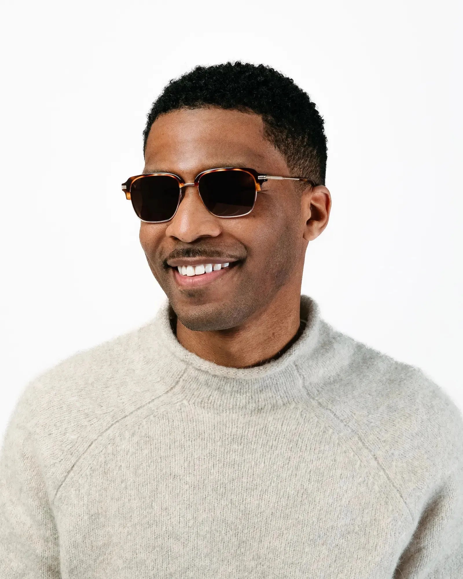 The Murphy Sunglasses - Rye Tort