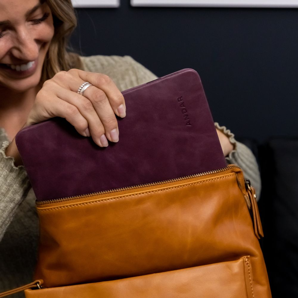 The Helm | Adventure Guide Macbook Air/Pro Cover