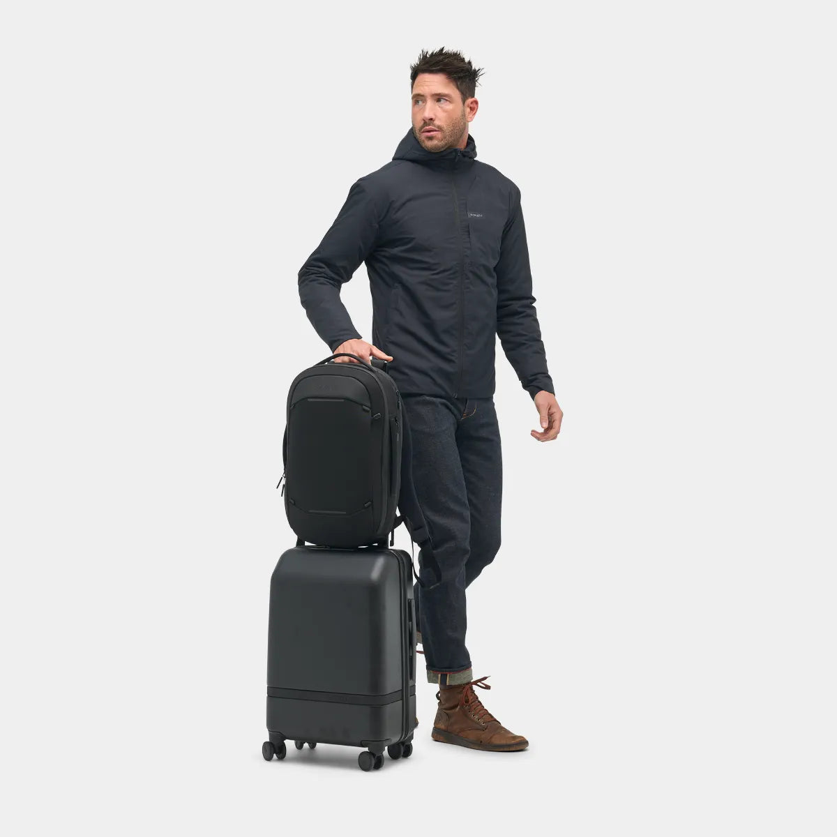 Expandable 15L to 21L Navigator Backpack