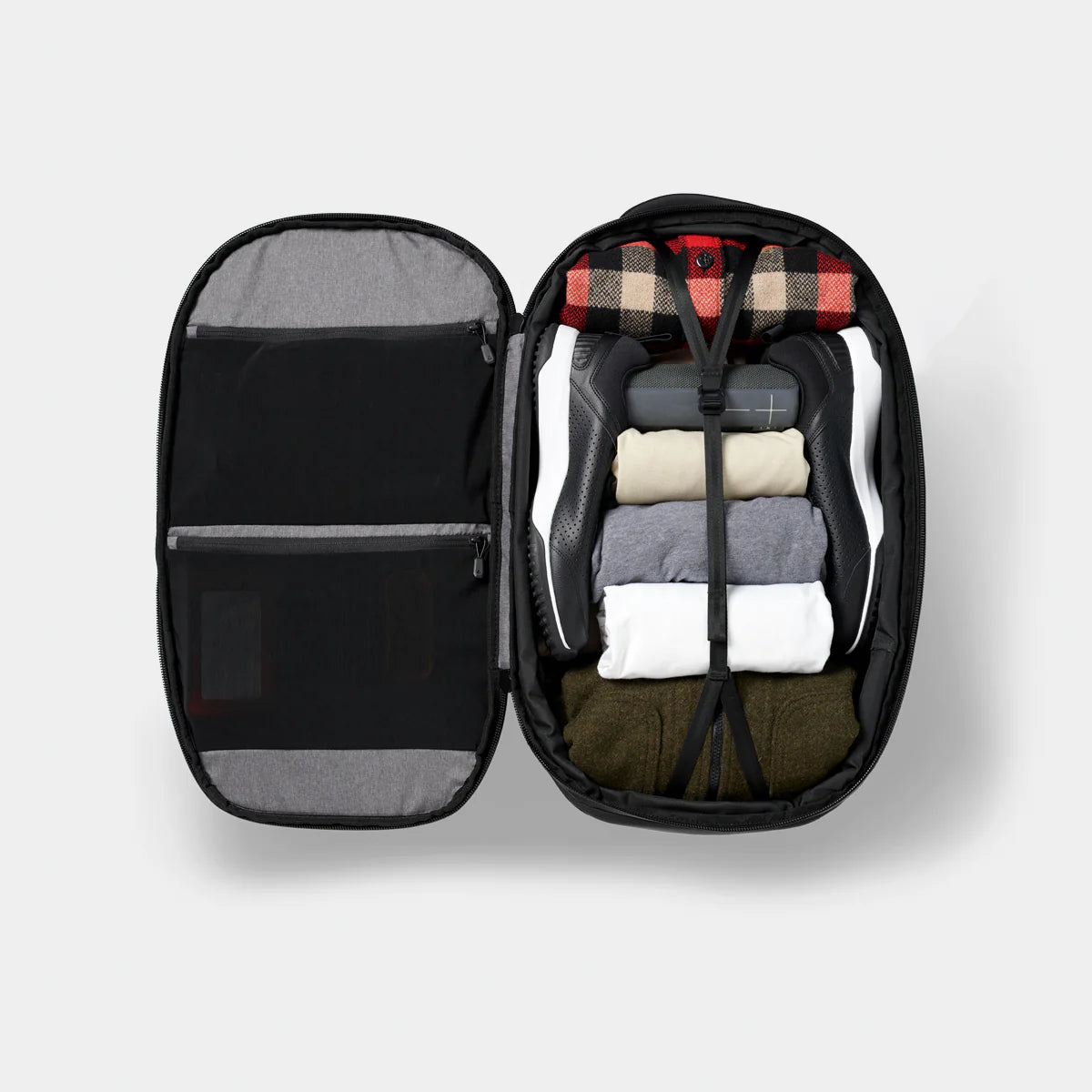 Navigator Travel 32L Backpack (Expands to 41L)