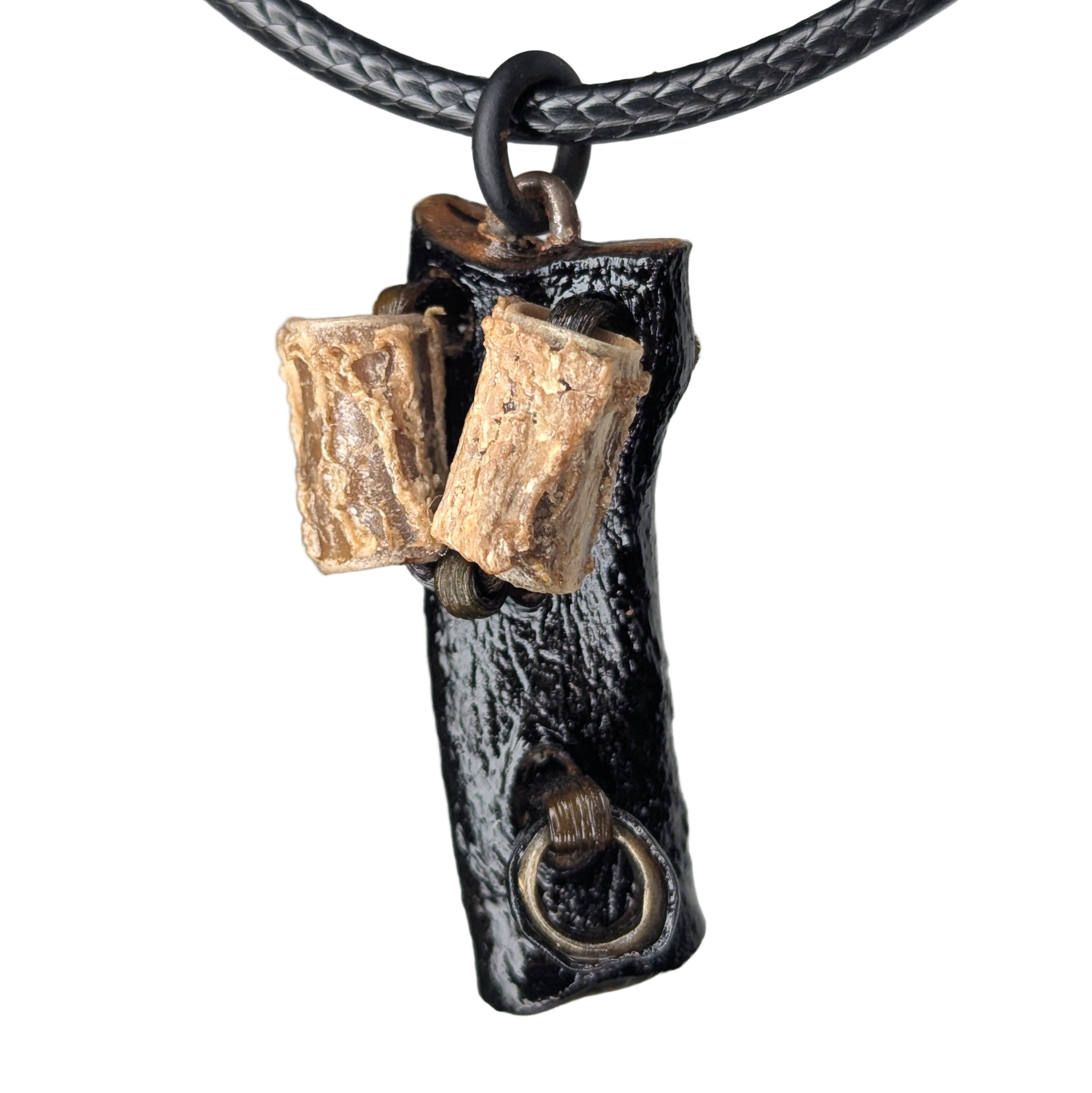 Nerephy Pendant Necklace