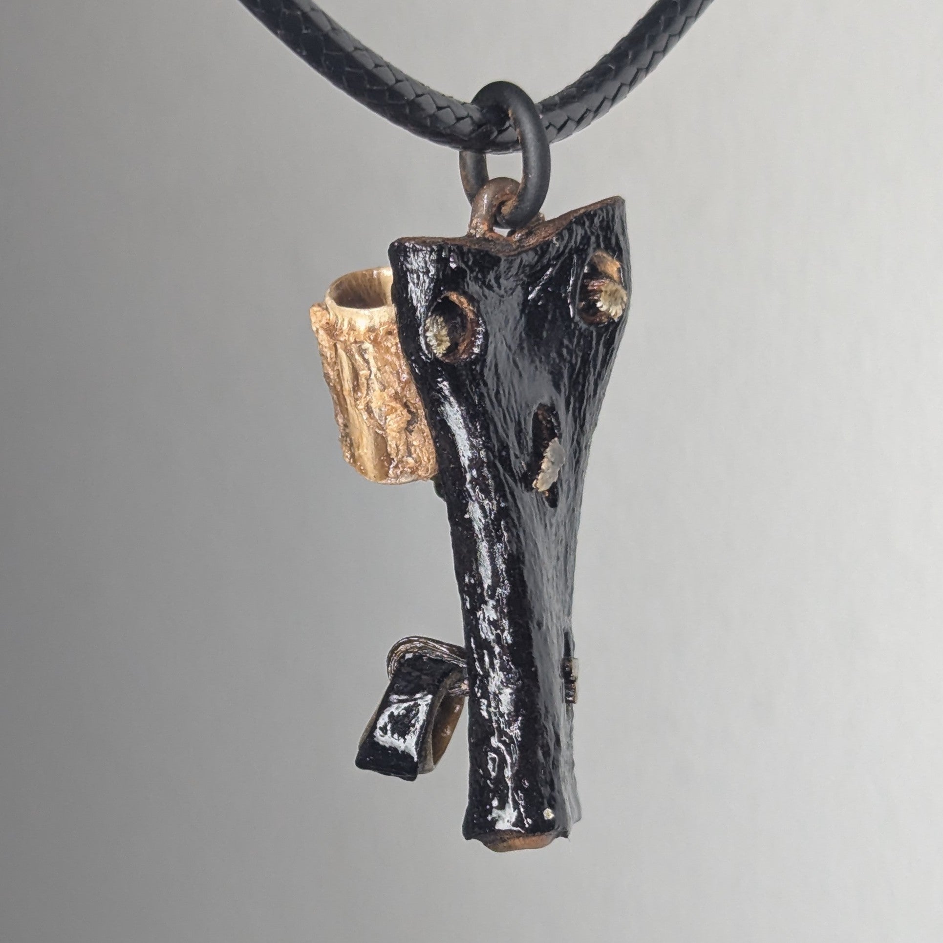 Nerephy Pendant Necklace