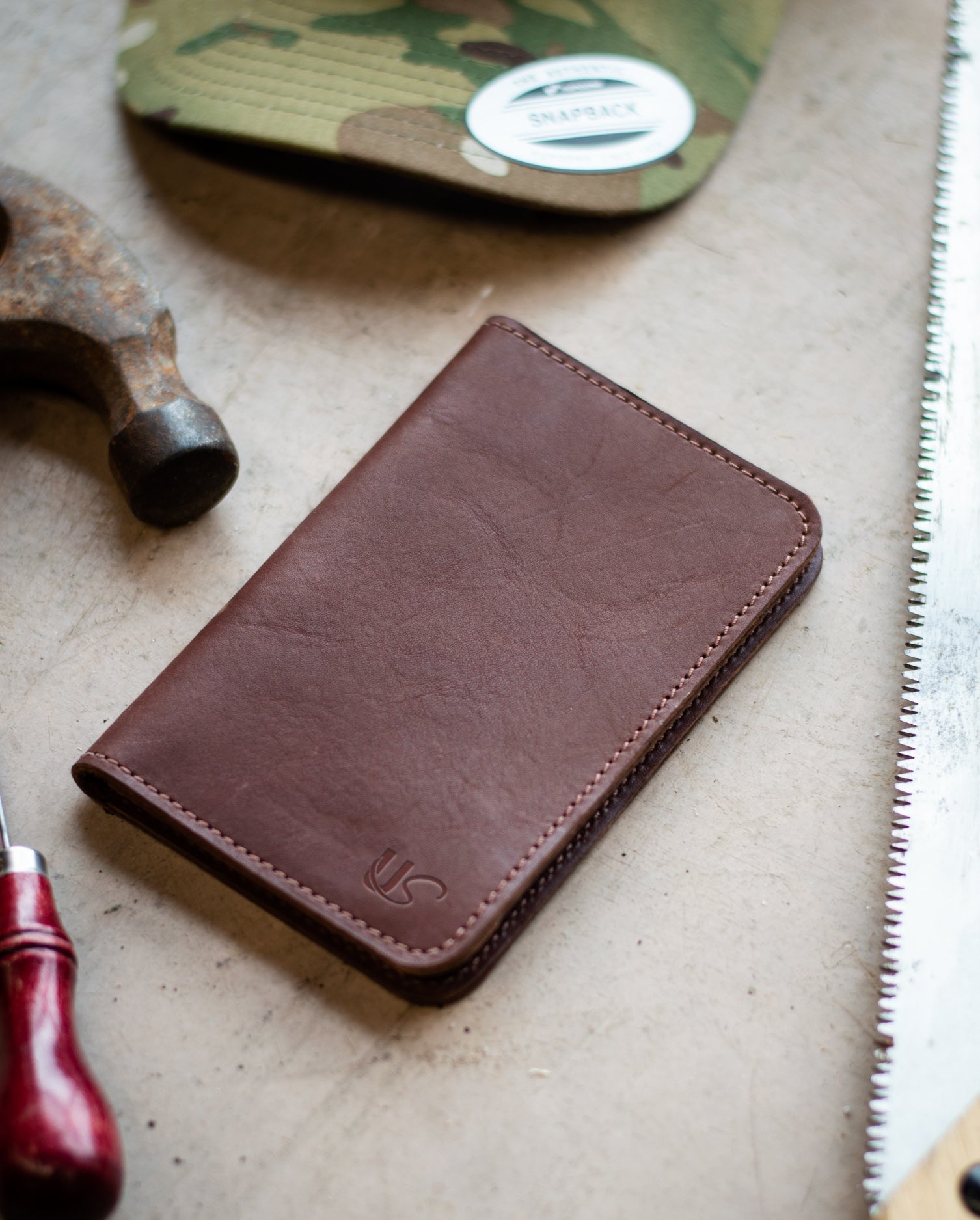 Notebook Wallet – Full-Grain Leather Organizer with Memo Book