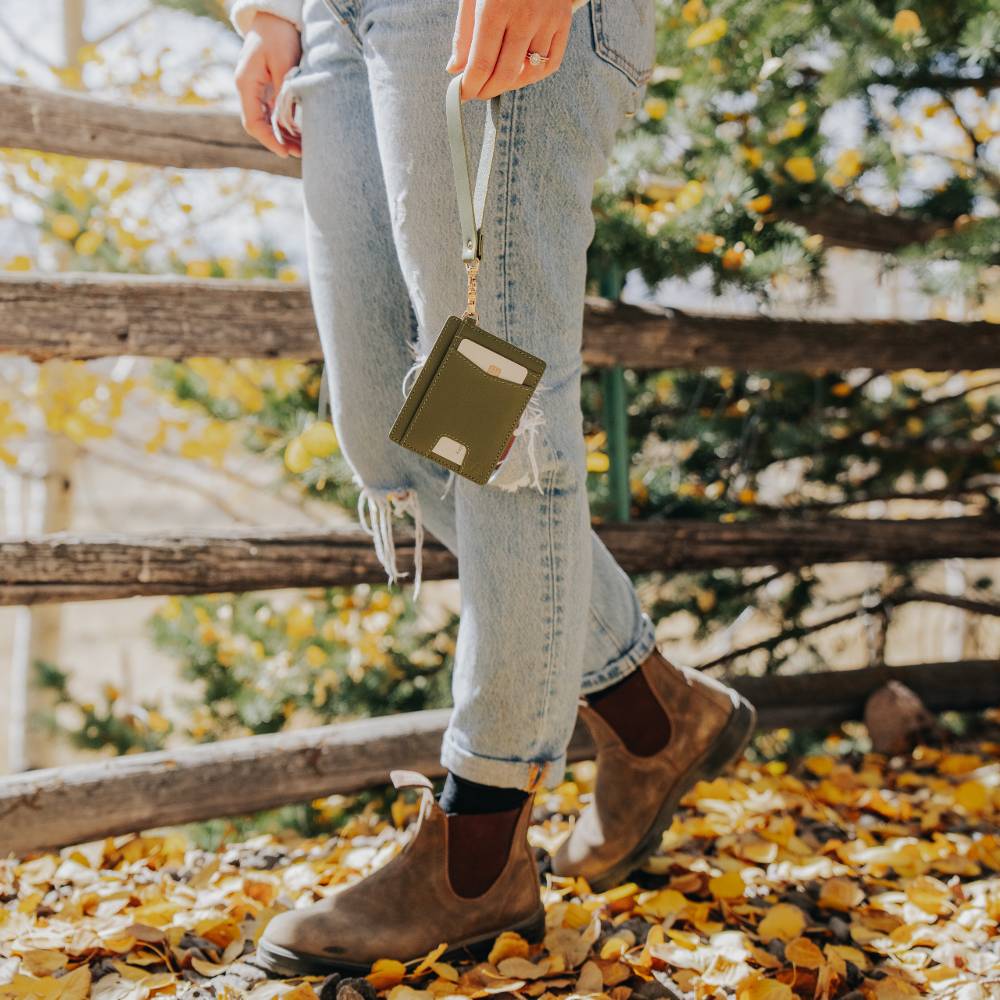 The Denner Slim RFID Leather Wallet