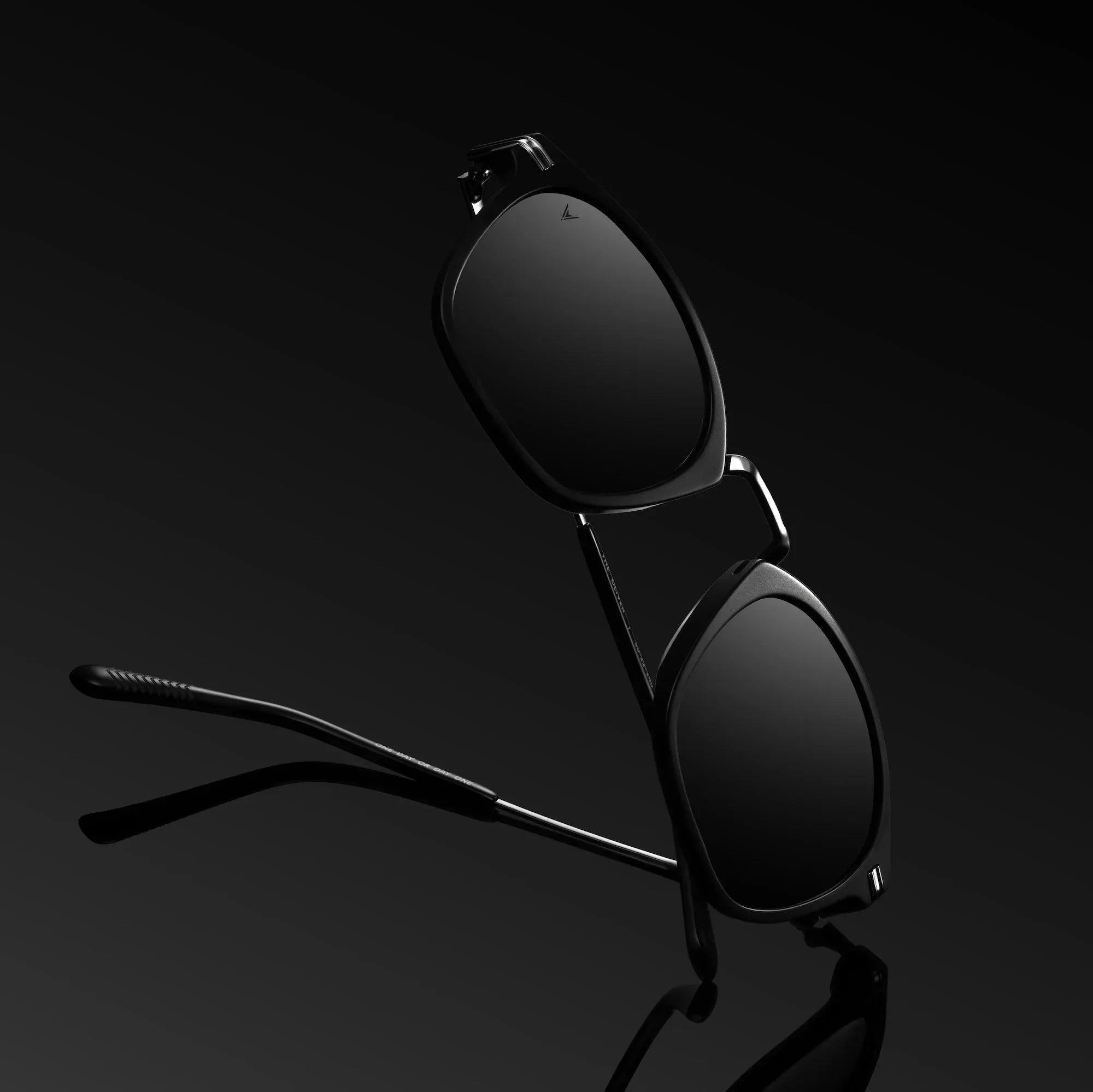 The Oliver Sunglasses - Semi Matte Black
