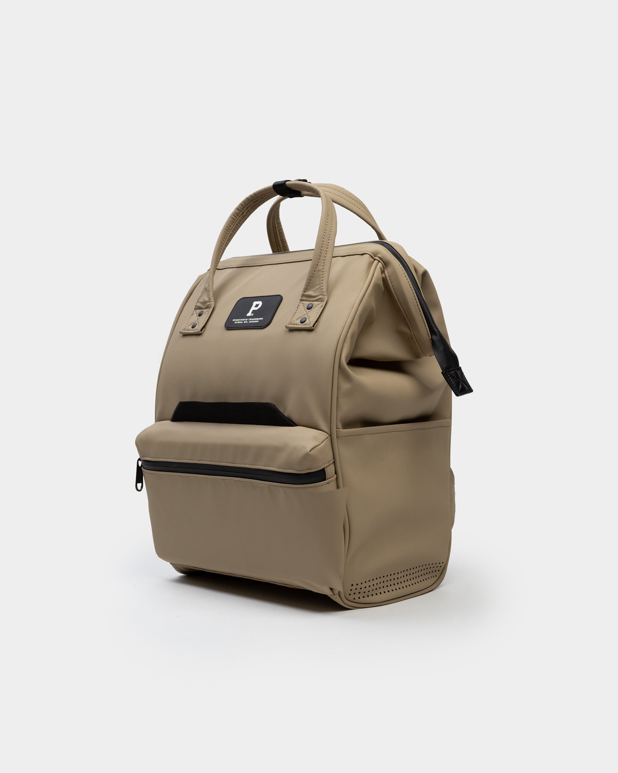 Cascade 21L Backpack - Standard