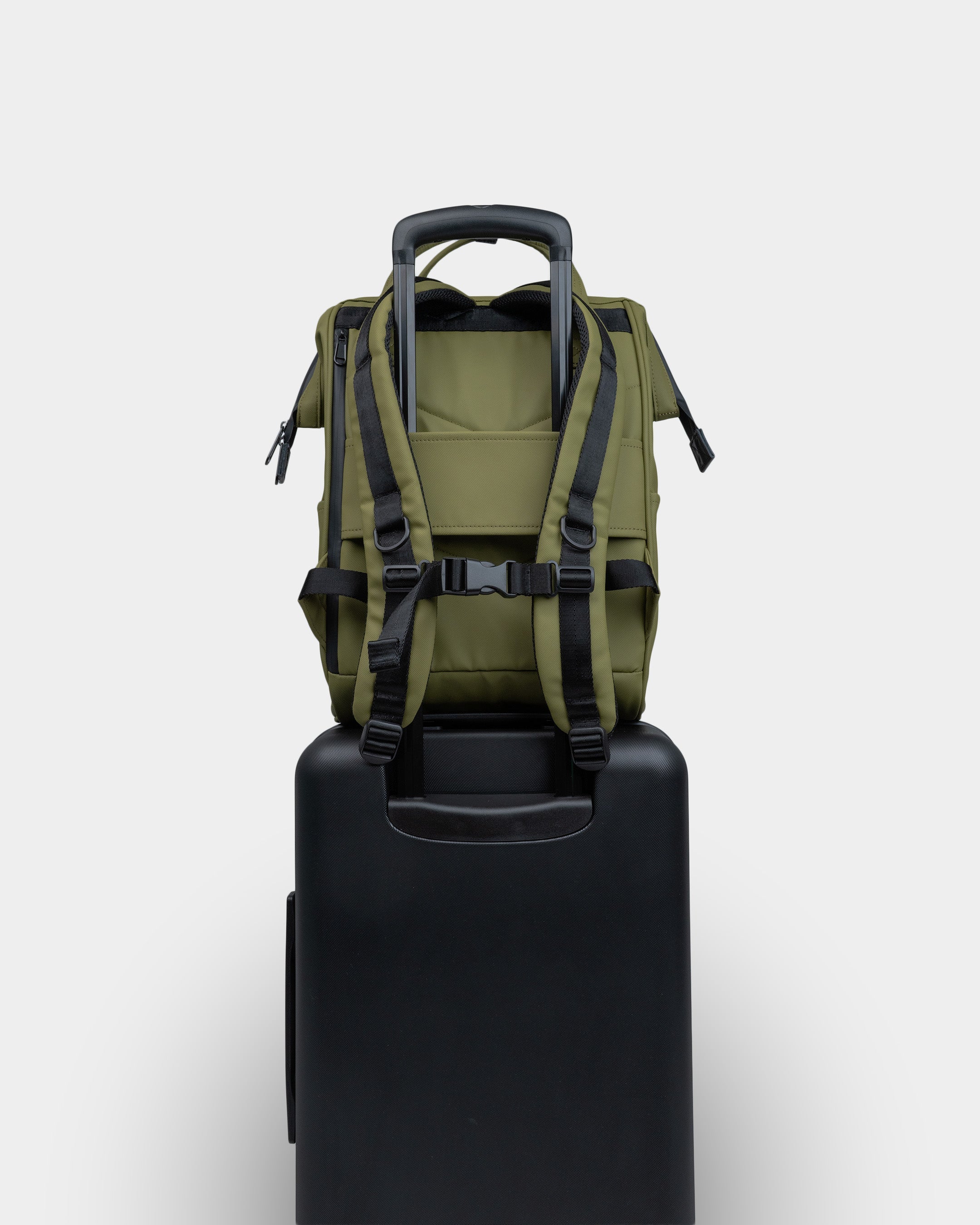 Cascade 21L Backpack - Standard