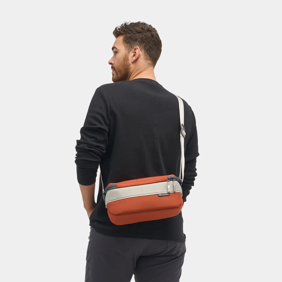 Luma Camera Sling 9L