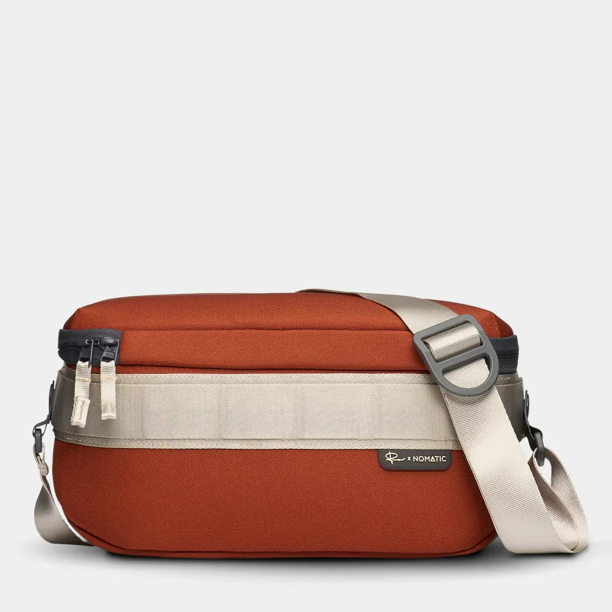 Luma Camera Sling 9L