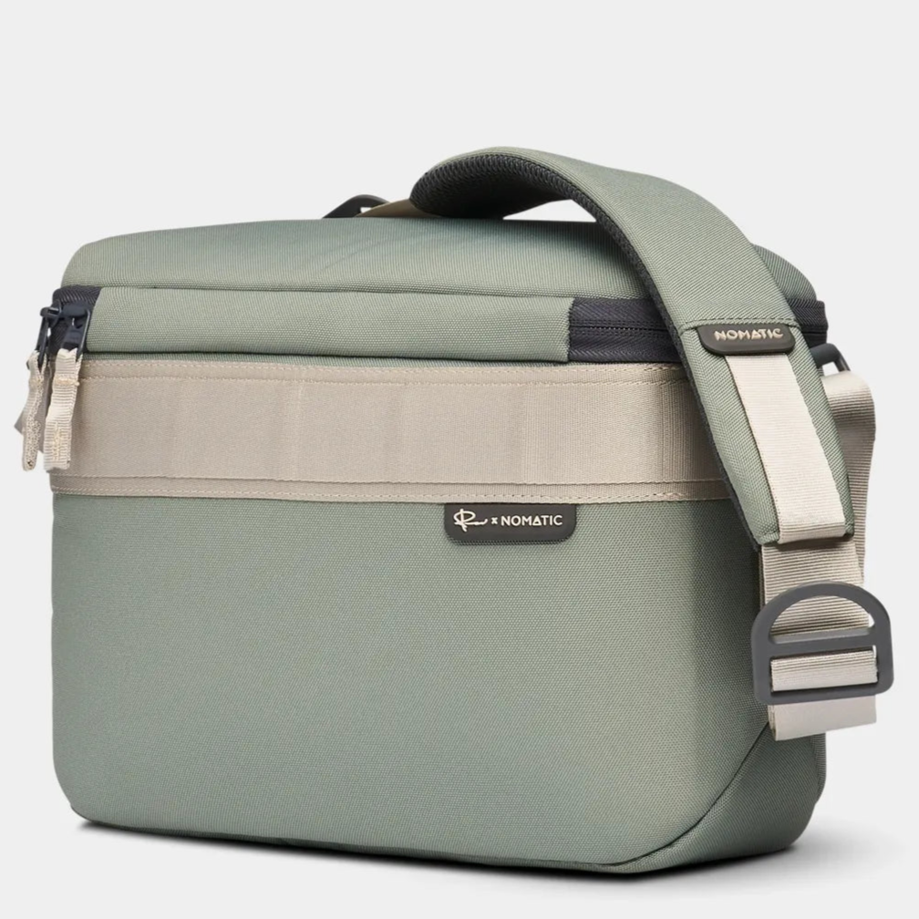 Luma Camera Sling 12L