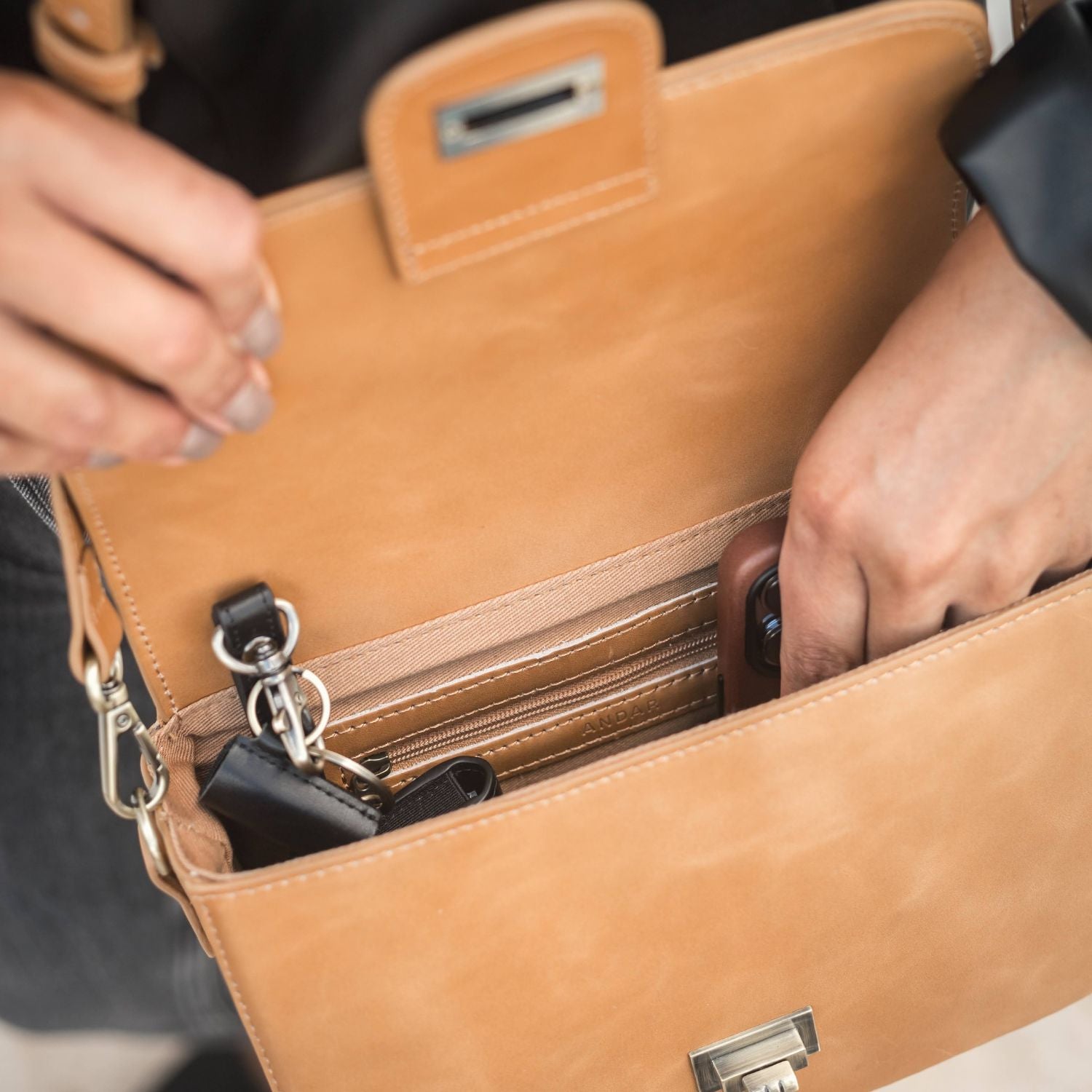 The Penny Women's Handbag