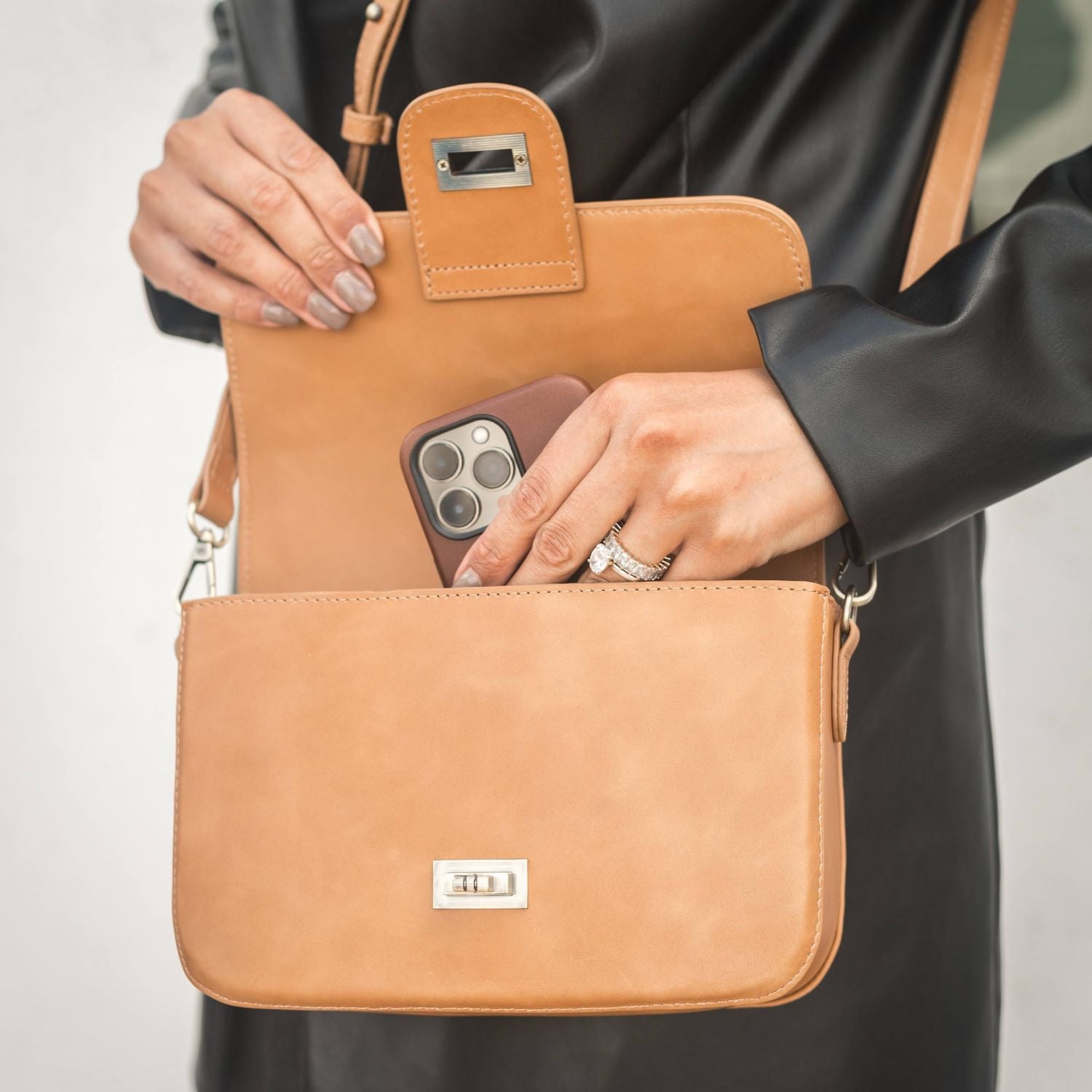 The Penny Women's Handbag