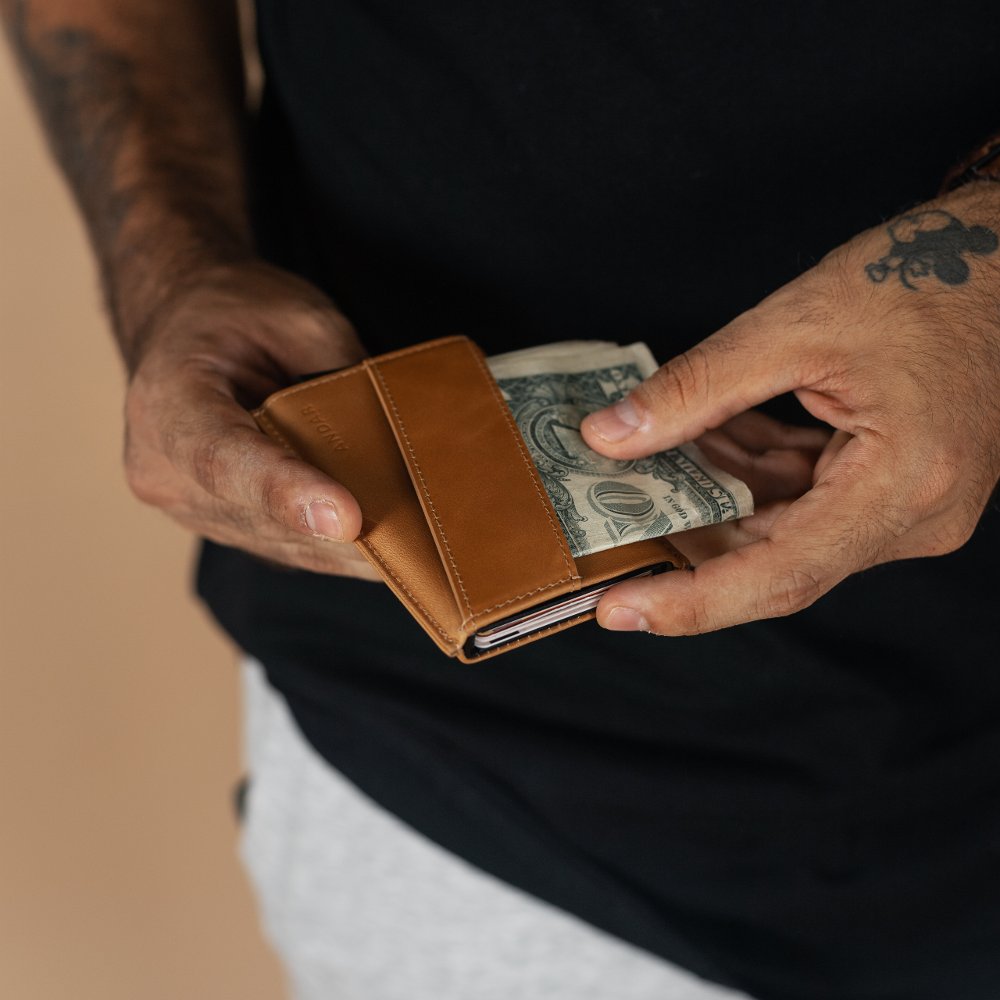 The Pilot – Men's RFID Aluminum Card Wallet