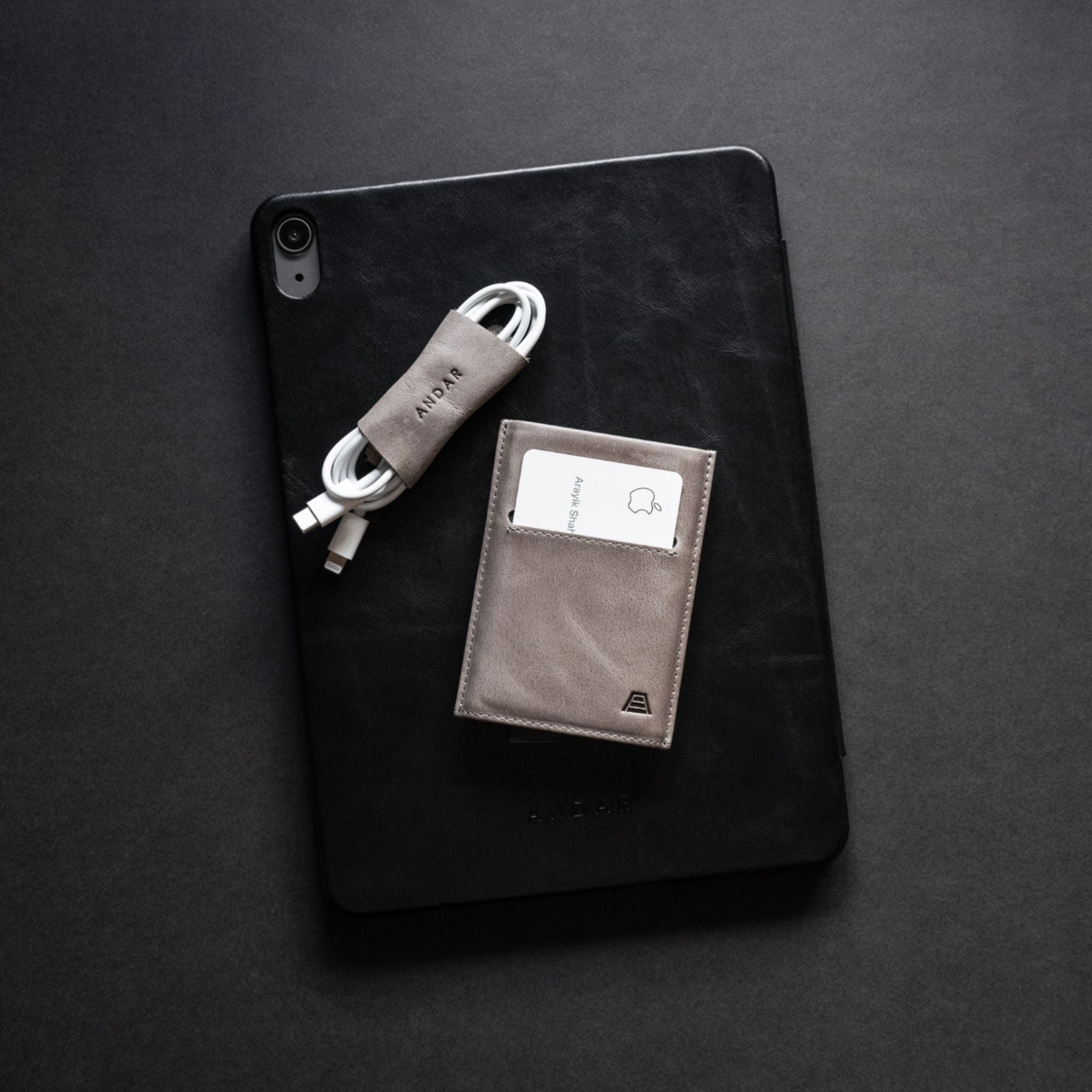 The Pilot – Men's RFID Aluminum Card Wallet